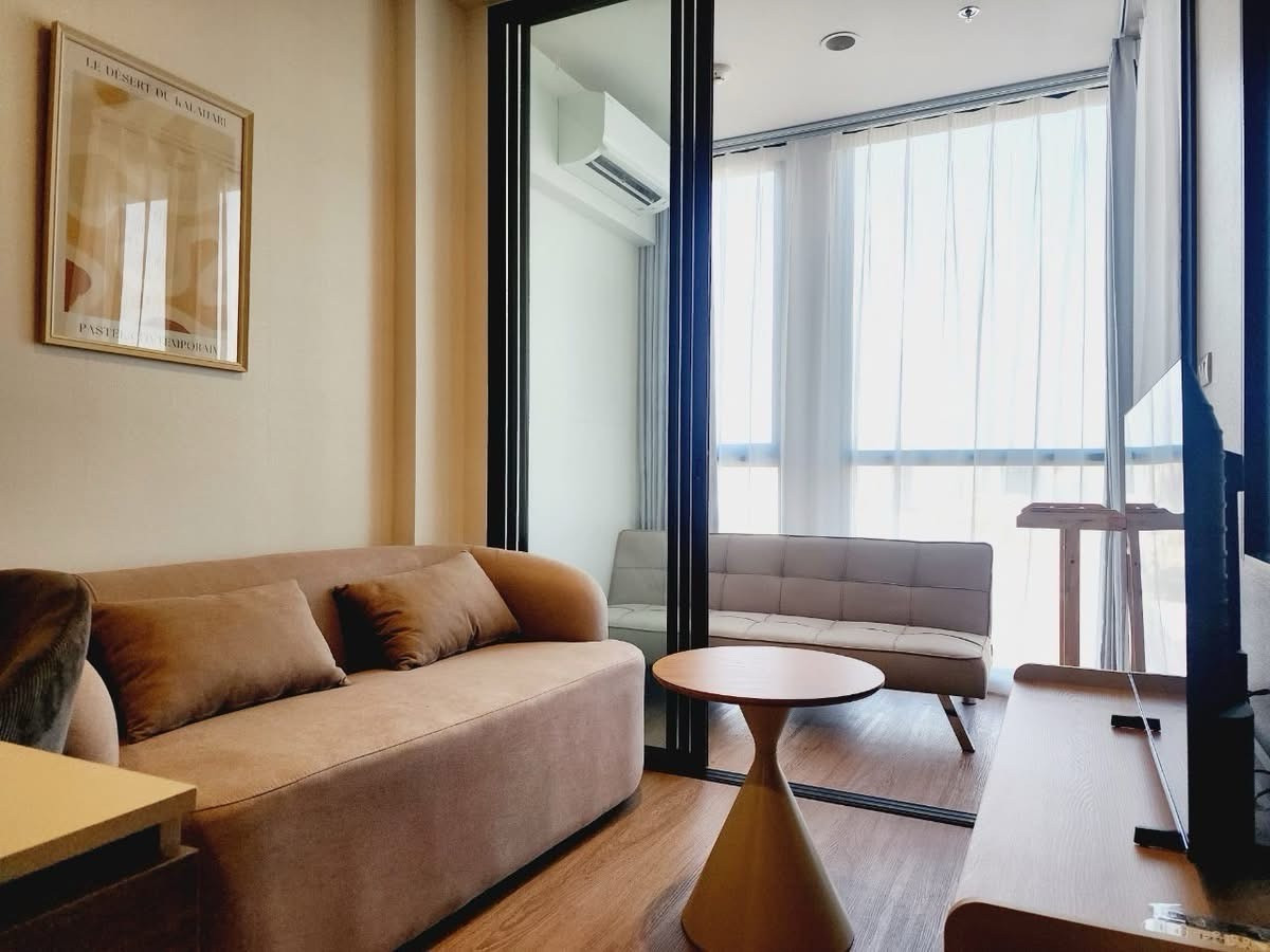 ให้เช่าคอนโดสาทร นราธิวาส : 28,000 The Issara Sathorn  One bed Plus