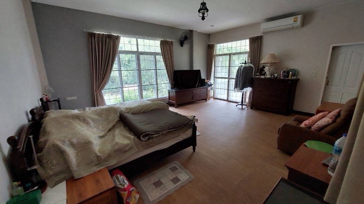 For SaleHousePak Chong KhaoYai : 6 Bedroom Mountain View House for Sale in Khao Yai, Large Land 323 sq.w Near Khao Yai National Park
