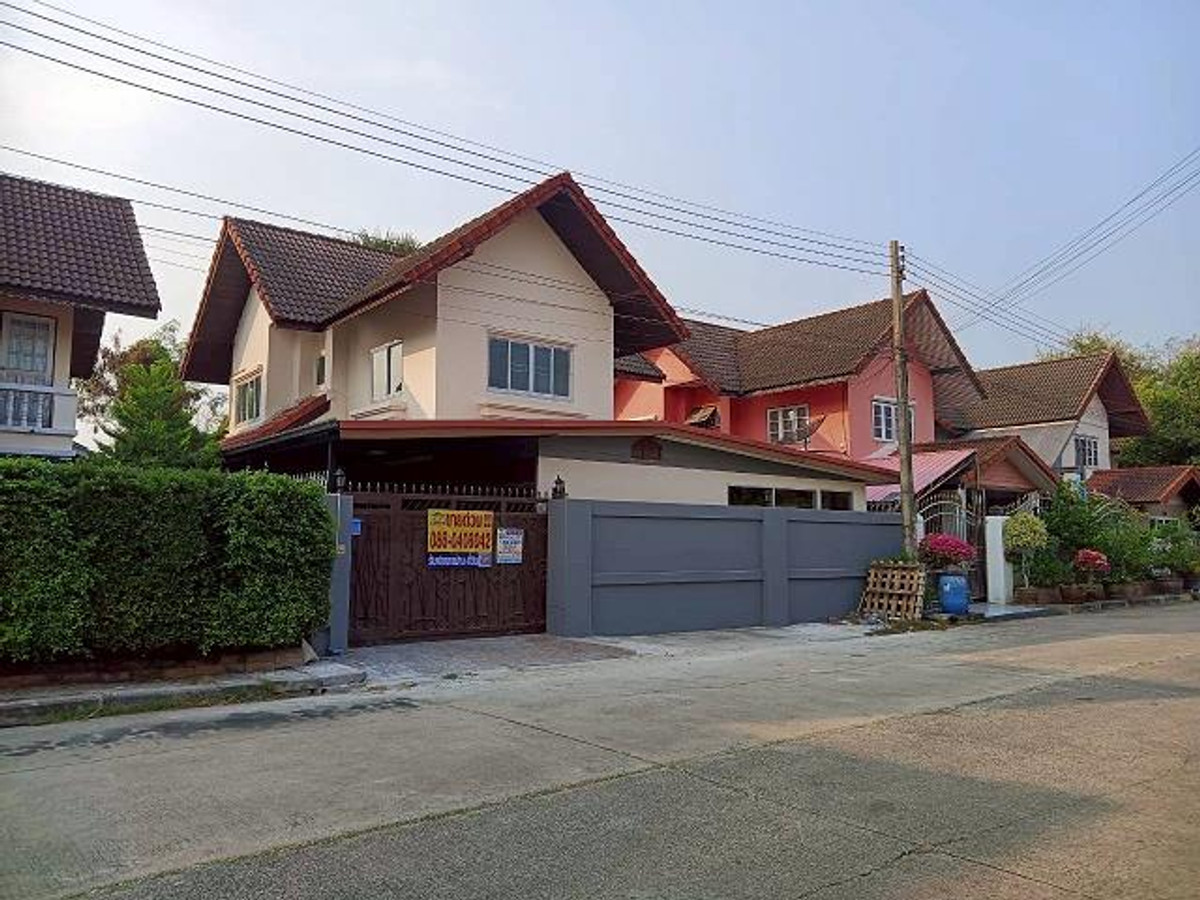 ขายบ้านปทุมธานี รังสิต ธรรมศาสตร์ : 🚩H1303 ขายบ้านเดี่ยว สภาพดี  2ชั้น  50 ตารางวา  หมู่บ้านปทุมวดี ซอยเทคโนโลยีแหลมทอง ปทุมธานี   