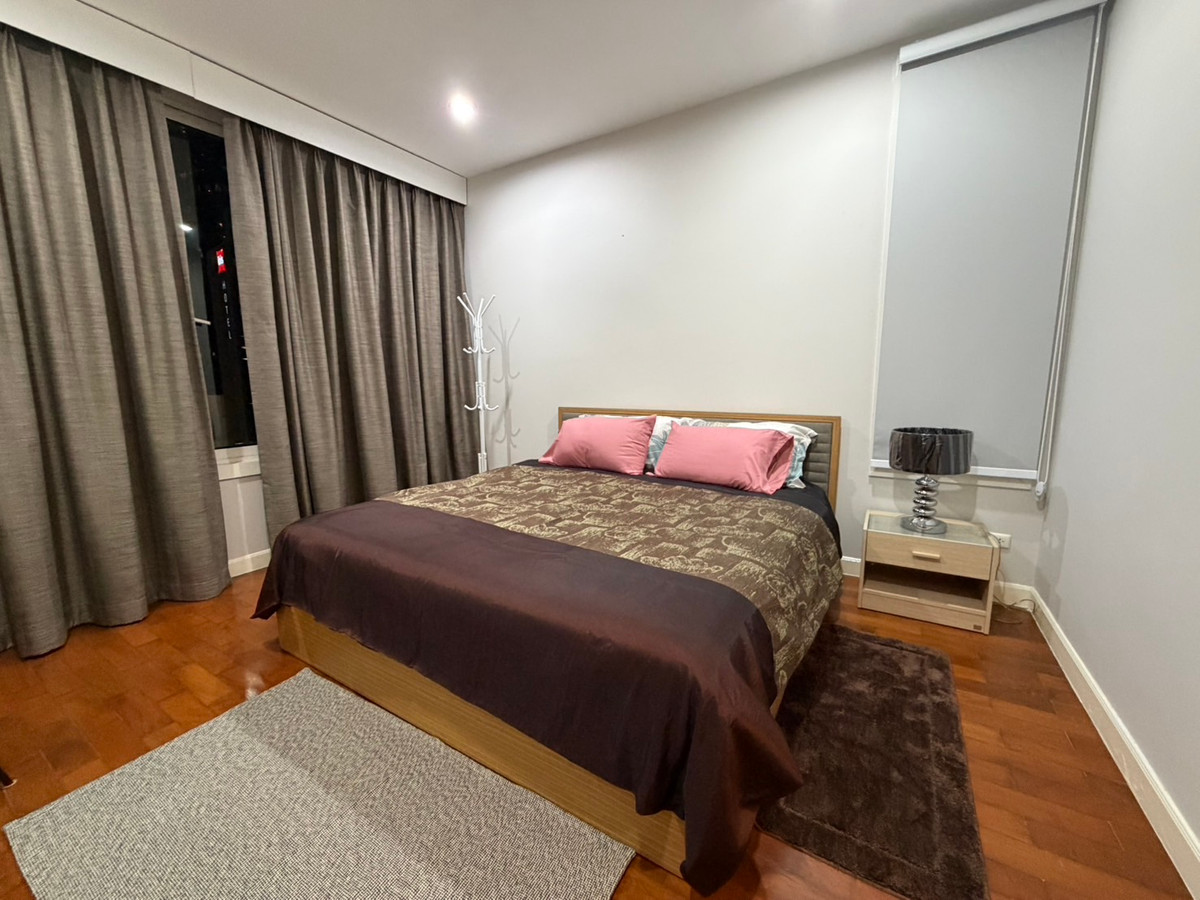 ให้เช่าคอนโดสุขุมวิท อโศก ทองหล่อ : Condo for rent: Siri Residence (Sukhumvit 24) (S15-16816)