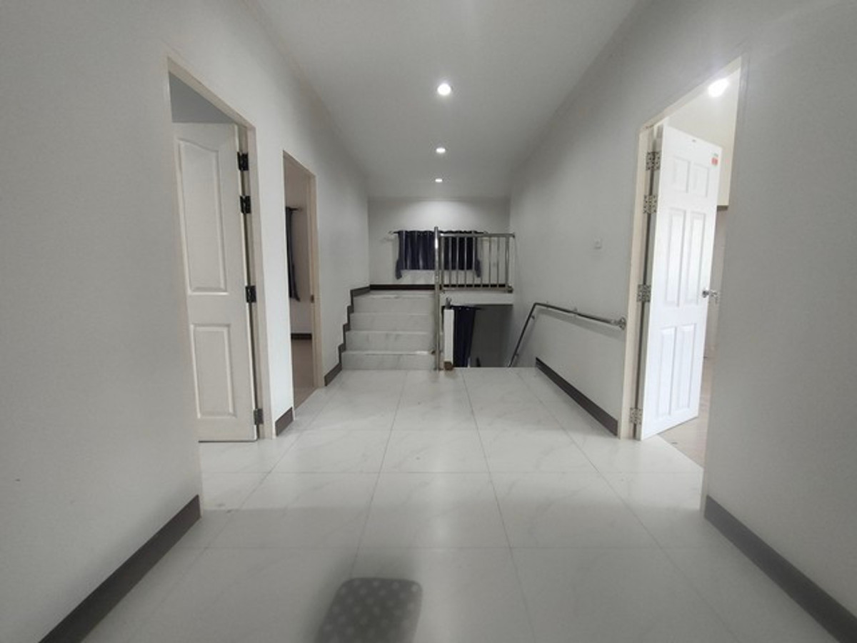 บ้านพระราม 2 บางขุนเทียน : ขายและให้เช่าบ้านเดี่ยว 2 ชั้น ม.สินทวีการ์เด้น 3 ท่าข้าม-พระราม 2 พร้อมอยู่