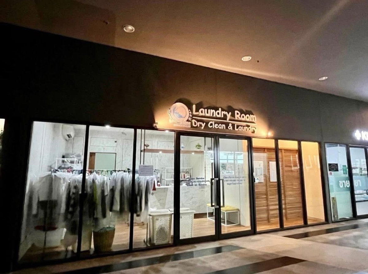 ขายคอนโดปิ่นเกล้า จรัญสนิทวงศ์ : 💙@condocurator 💙 ขาย The Parkland Charan - Pinklao ห้องแต่งสวย Built-in ครบ [PM0860]