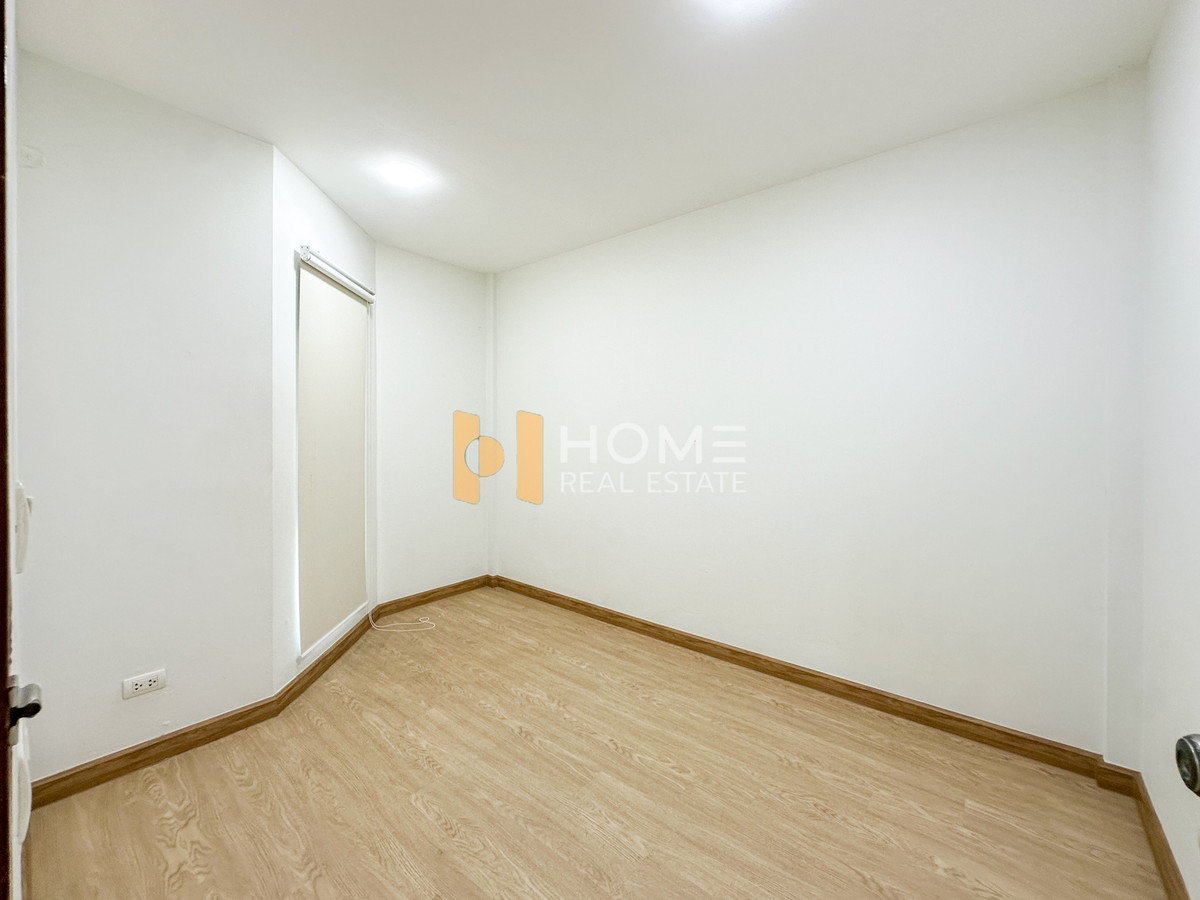 ขายทาวน์โฮมบางนา แบริ่ง ลาซาล : ศุภาลัย วิลล์ สุขุมวิท - ศรีนครินทร์  / 3 ห้องนอน (ขาย), Supalai Ville Sukhumvit - Srinakarin / 3 Bedrooms (FOR SALE) YOK102