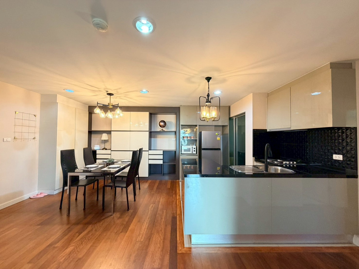 For RentCondoRama9, Petchburi, RCA : Condo for rent, corner room near MRT Rama 9 | Belle Grand Rama 9 | near office/business buildings G Tower and The 9th Towers