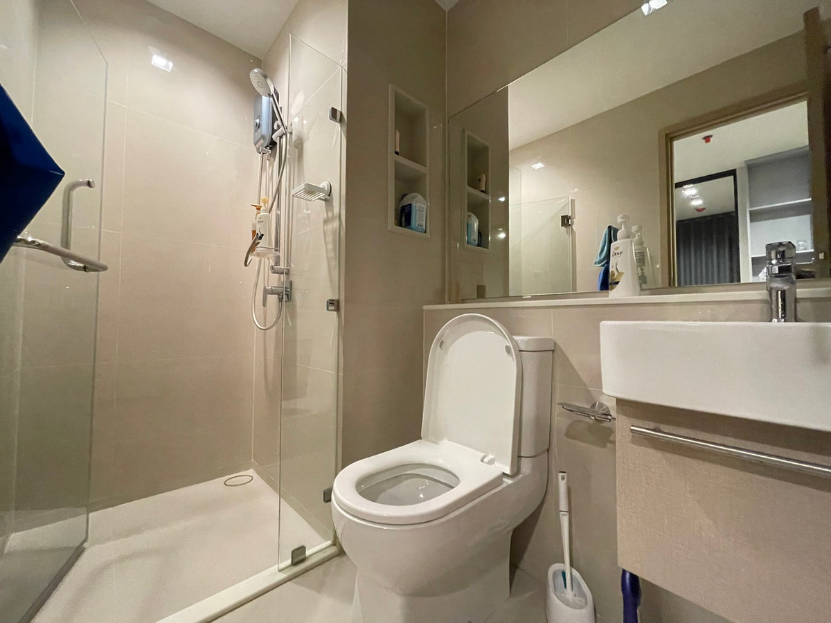 ให้เช่าคอนโดท่าพระ ตลาดพลู วุฒากาศ : Life Sathorn Sierra ส่วนกลางสวยมาก ห้องว่างพร้อมให้เช่า รายละเอียดตามภาพ สอบถามเพิ่มเติมได้ครับ