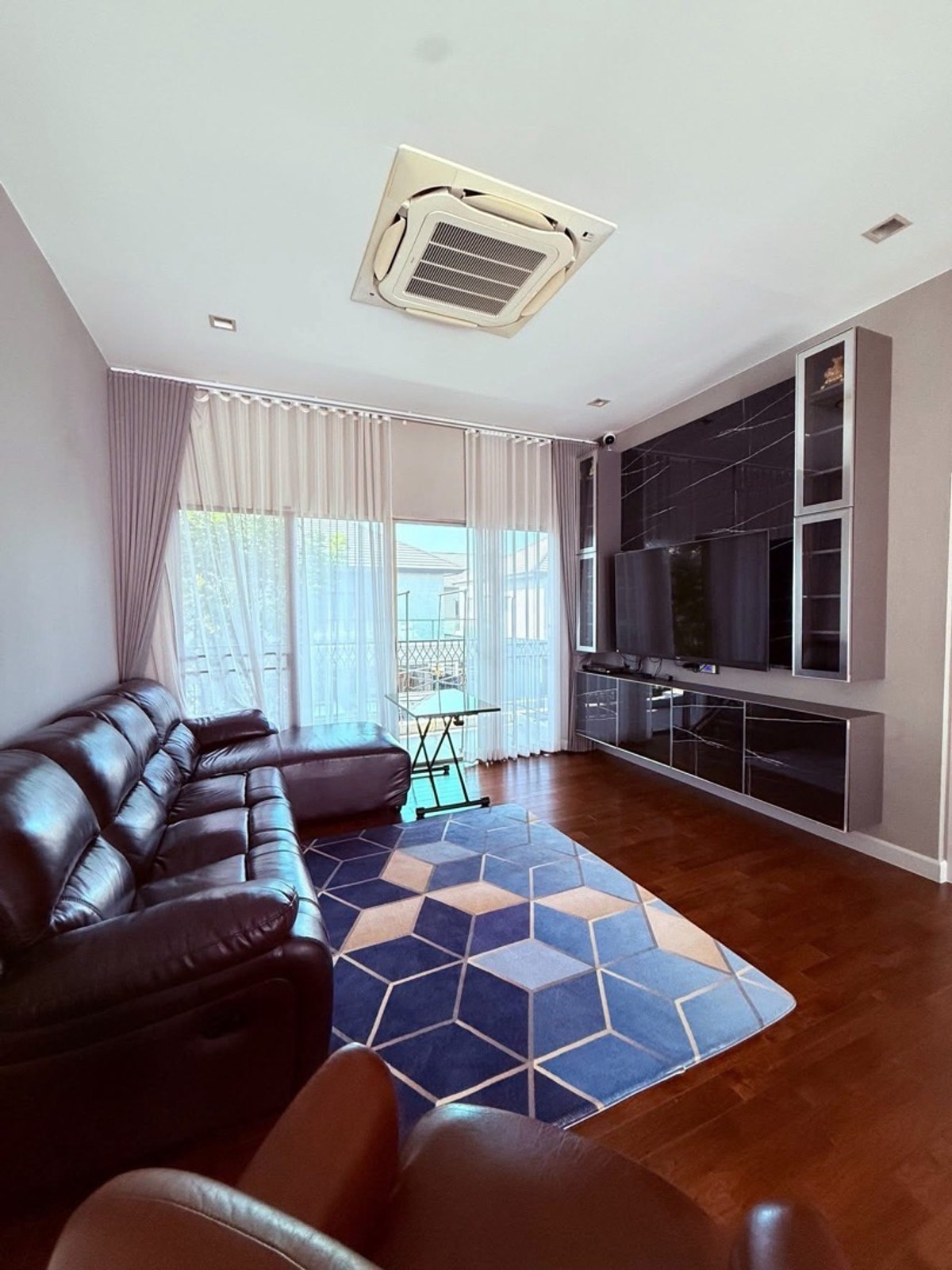 บ้านสมุทรปราการ สำโรง : 🏘️SALE / RENT Luxury Mansion at Grand Bangkok Boulevard Srinakarin