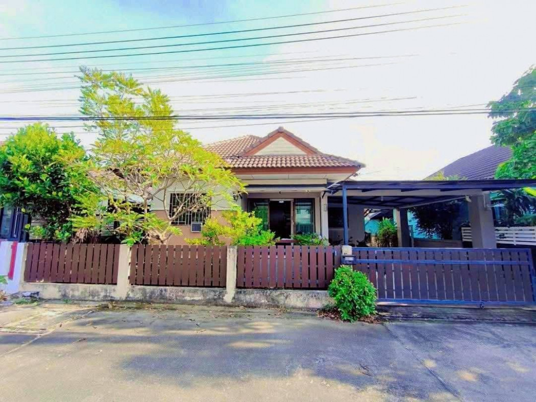 ขายบ้านพัทยา บางแสน ชลบุรี สัตหีบ : ขายบ้านเดี่ยว บ้านรวยเจริญ ศรีราชา มีการต่อเติมโรงรถ แถมแอร์ 3 เครื่อง ใกล้ถนน ซากค้อ-หนองขาม ขนาด 54 ตรว