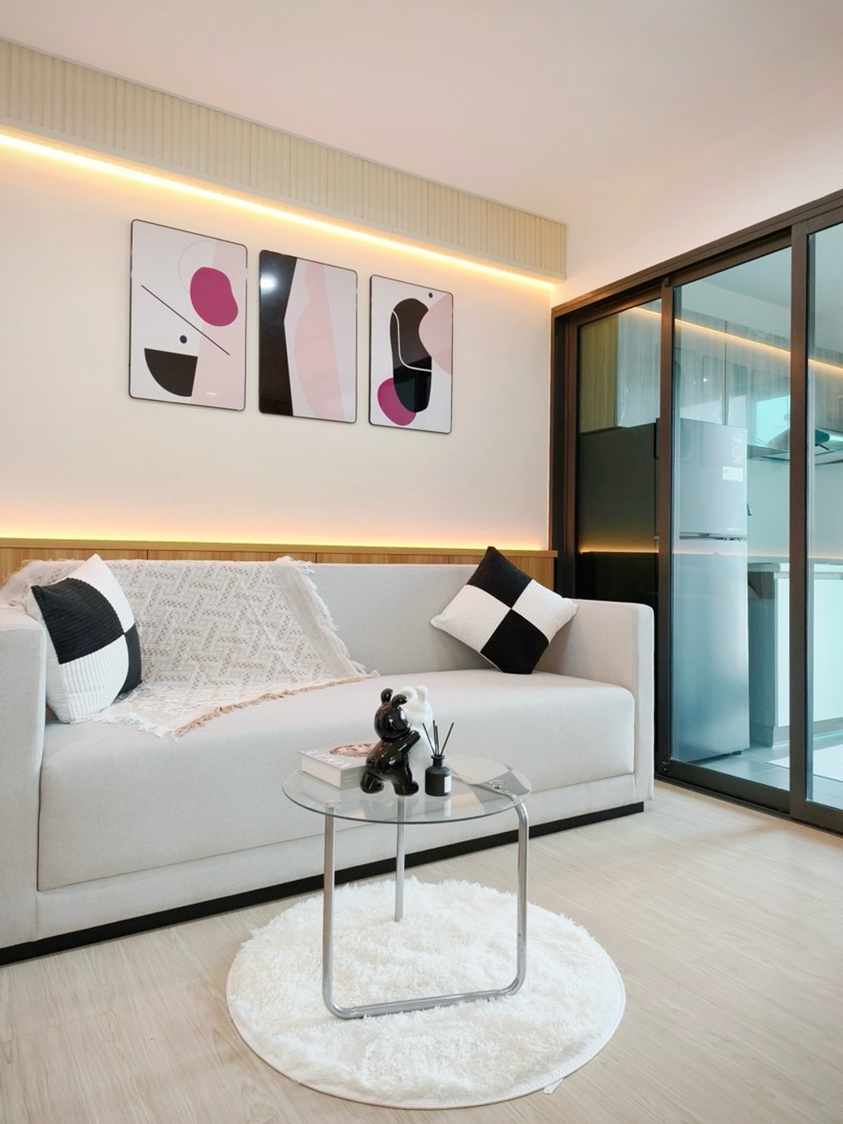 ขายคอนโดอ่อนนุช อุดมสุข : The Excel Hideaway Sukhumvit 71  (ดิ เอ็กเซล ไฮด์ อะเวย์ สุขุมวิท 71)