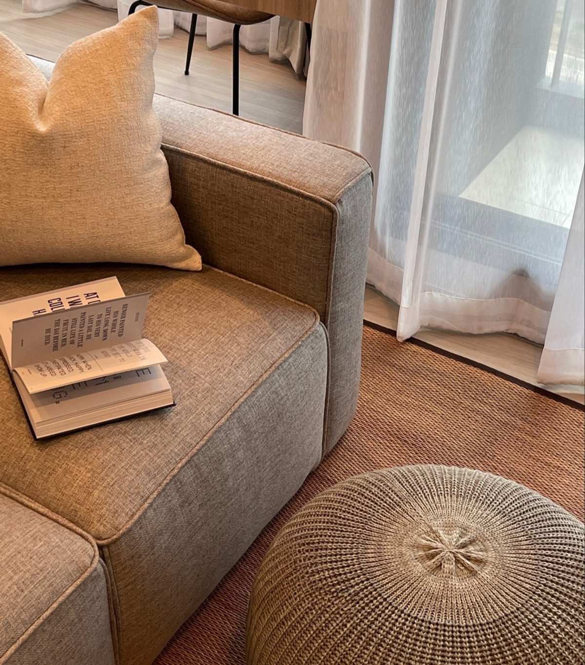 ให้เช่าคอนโดพระราม 9 เพชรบุรีตัดใหม่ RCA : [ให้เช่า]✨คอนโด เพียง 300 เมตร จาก MRT พระราม 9 | Life Asoke-Rama 9 | ชั้นสูง ทำเล CBD ใหม่ ใกล้ the Mall รามคำแหง