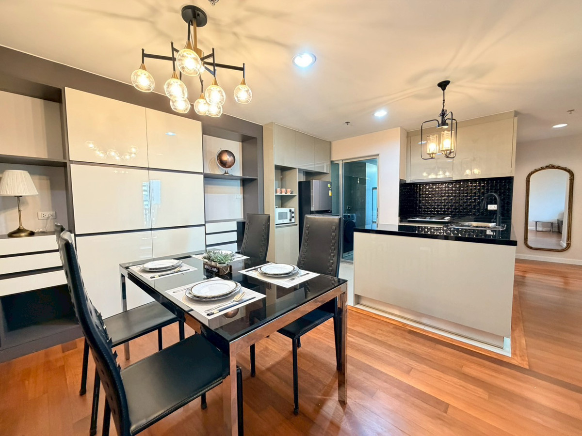 For RentCondoRama9, Petchburi, RCA : Condo for rent, corner room near MRT Rama 9 | Belle Grand Rama 9 | near office/business buildings G Tower and The 9th Towers