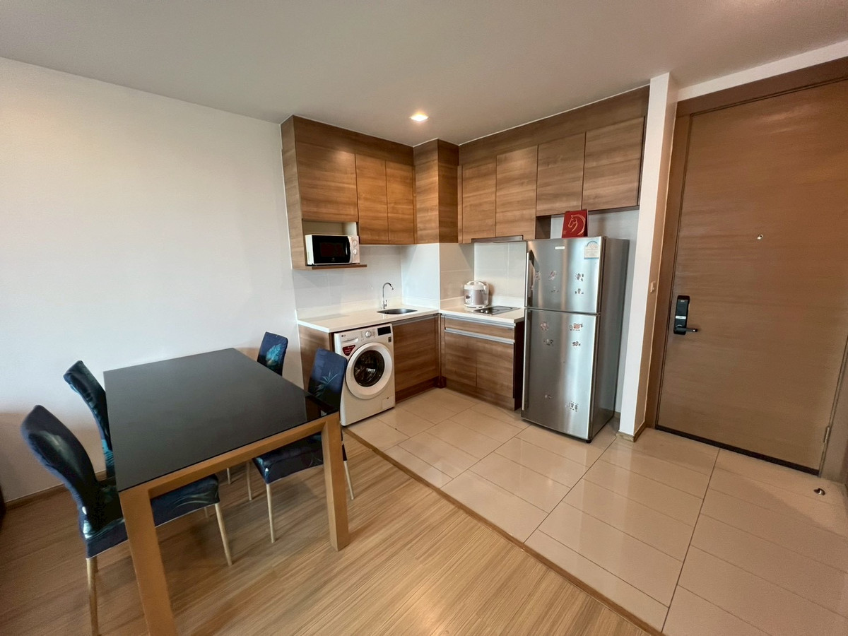 ให้เช่าคอนโดรัชดา ห้วยขวาง : ให้ เช่า Rhythm Ratchada-Huaikwang ริธึ่ม รัชดา ห้วยขวาง 2ห้องนอน 2ห้องน้ำ (ราคาพิเศษ)