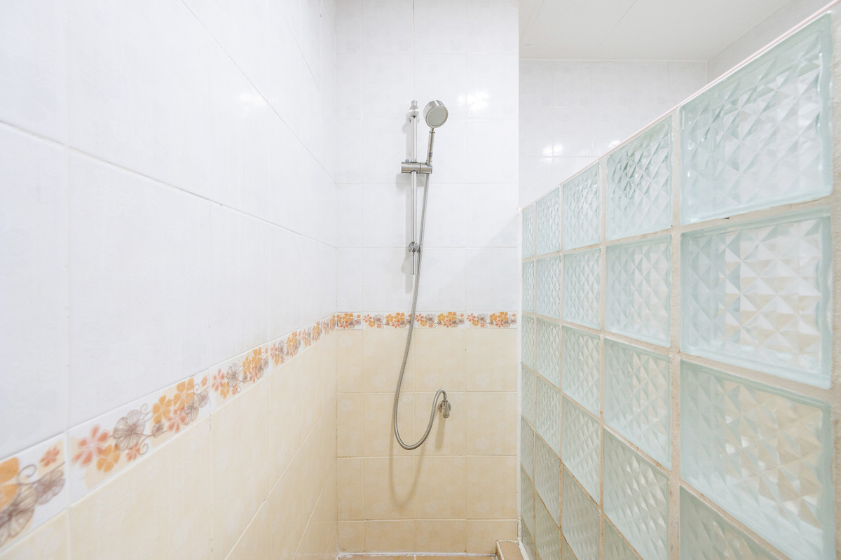 For SaleCondoLadprao, Central Ladprao : R089 ✨🏢 For sale: The Waterford Royal Suites, a spacious condo near BTS Senanikom, for only 2.999 million baht.