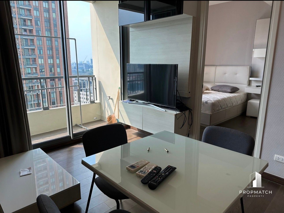 ให้เช่าคอนโดพระราม 9 เพชรบุรีตัดใหม่ RCA : ✨Flash Deal ✨ Q Asoke (1Bed 1Bath 38SQM.) พร้อมอยู่ ! เพียง 22,000 บาทต่อเดือน Tel.0981315848 @propmatch