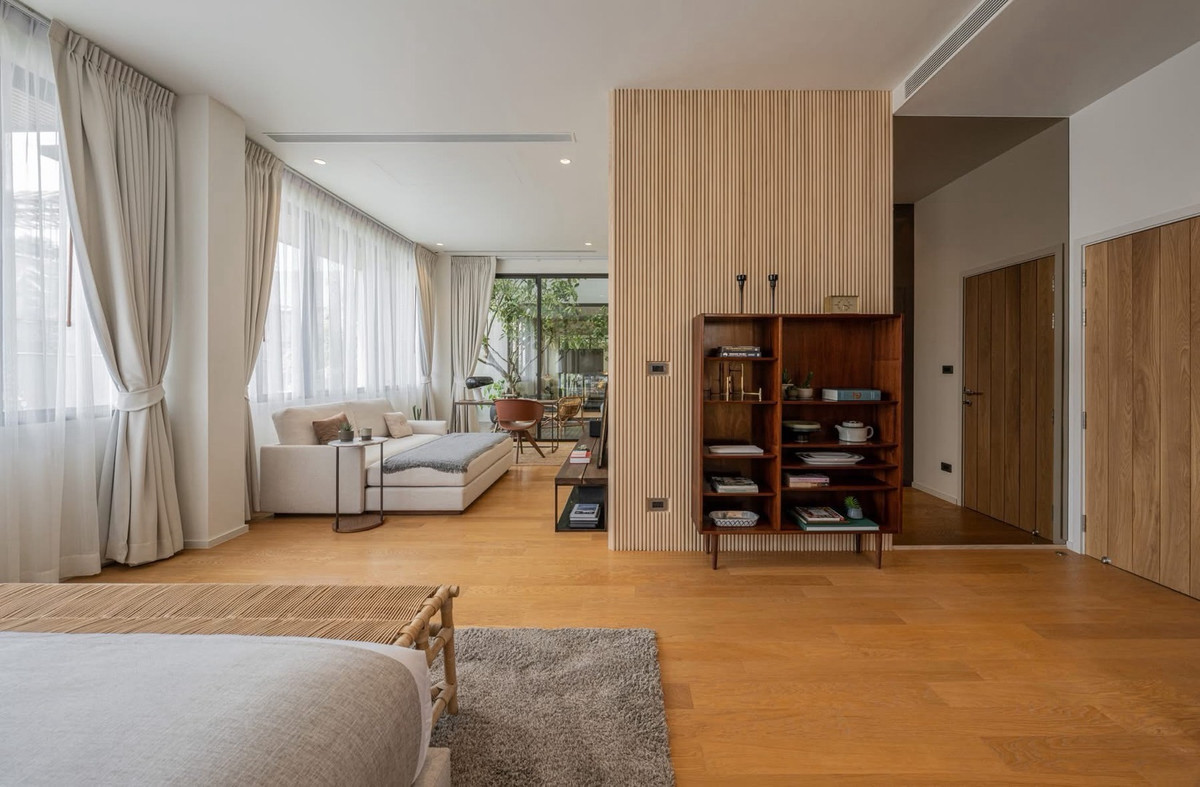 ให้เช่าบ้านวิภาวดี ดอนเมือง หลักสี่ : Salila🚩ULTRA LUXURY PRIVATE RESIDENCE WITH ELEVATOR 
 & POOL  FOR RENT 

📍 Baan Baan Vibhavadi 20

บ้านเดี่ยวหรู 4 ชั้น พร้อมสระว่ายน้ำส่วนตัว
ทำเลใจกลางเมืองลาดพร้าว