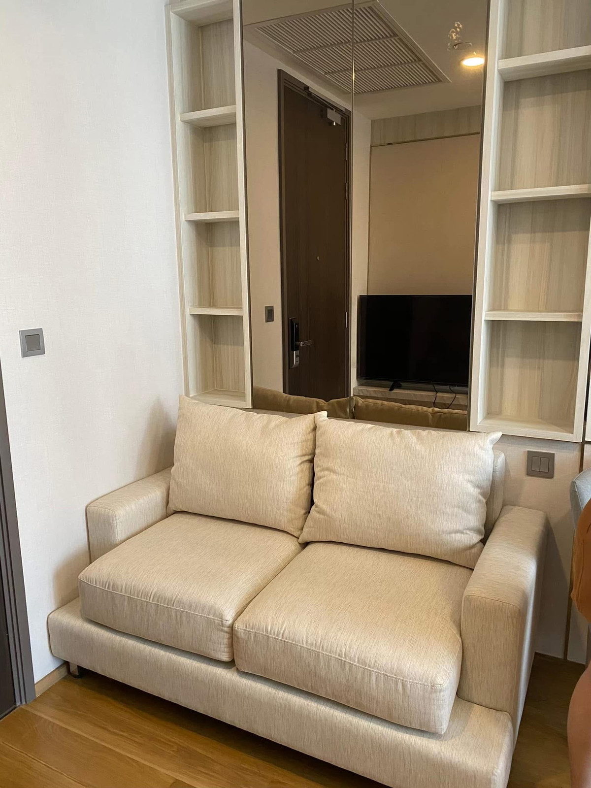 ขายคอนโดสยาม จุฬา สามย่าน : 🏠✨ แอชตัน จุฬา-สีลม | ขายคอนโด 1 ห้องนอน ชั้นสูง เหมาะต่อการลงทุน  (HBH-SI-114)