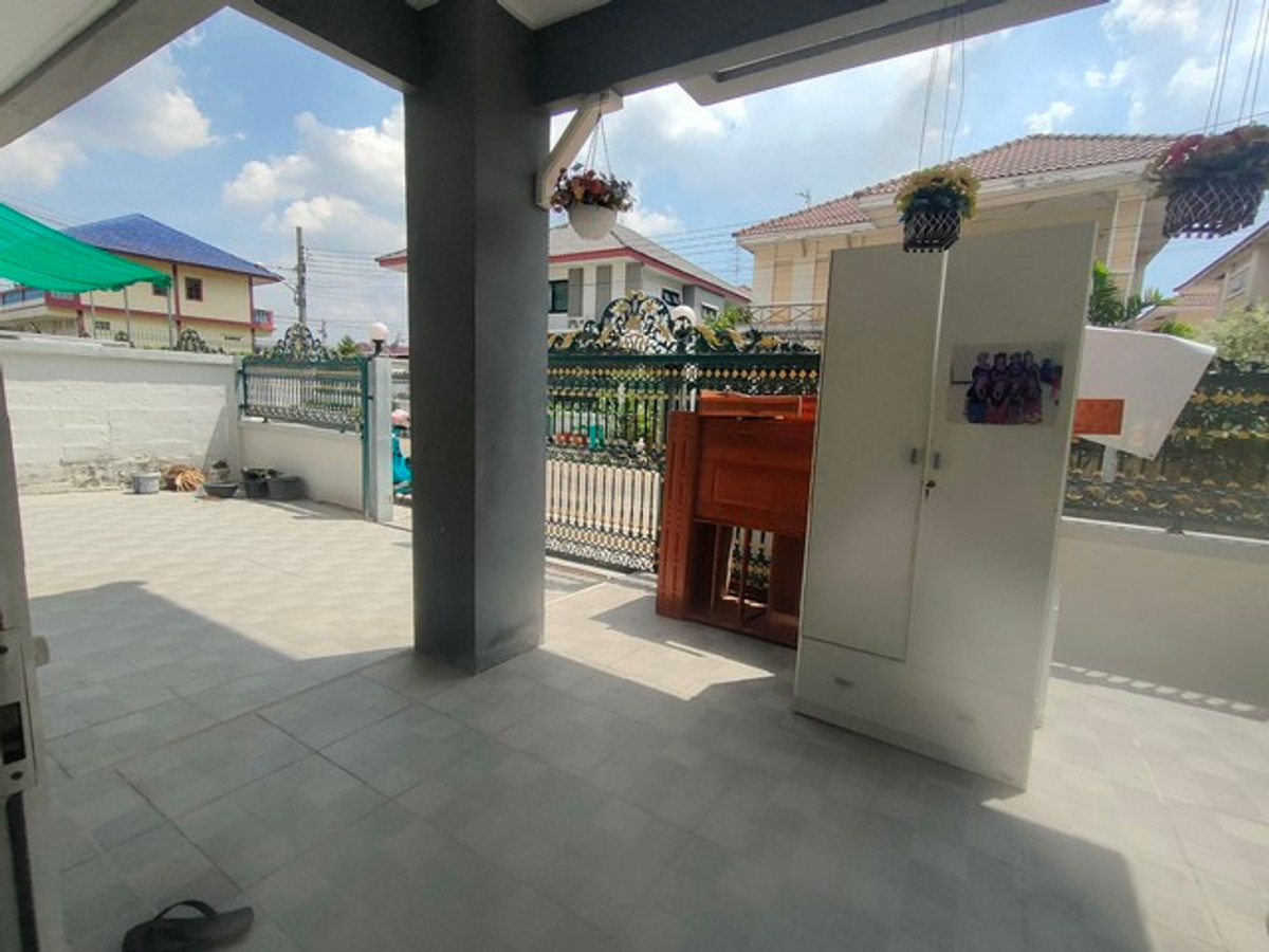 บ้านพระราม 2 บางขุนเทียน : ขายและให้เช่าบ้านเดี่ยว 2 ชั้น ม.สินทวีการ์เด้น 3 ท่าข้าม-พระราม 2 พร้อมอยู่