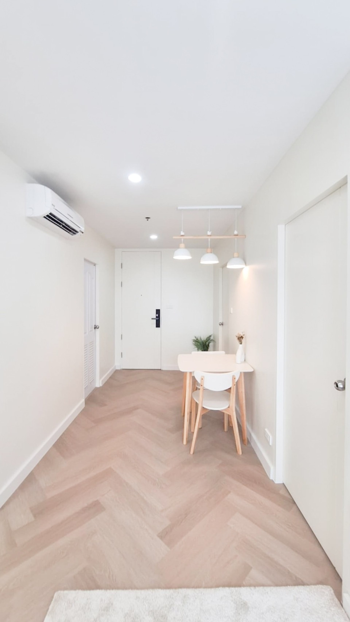 For SaleCondoKaset Nawamin,Ladplakao : Condo for sale: Premsiri Boutique Park, beautiful room with all new furniture.