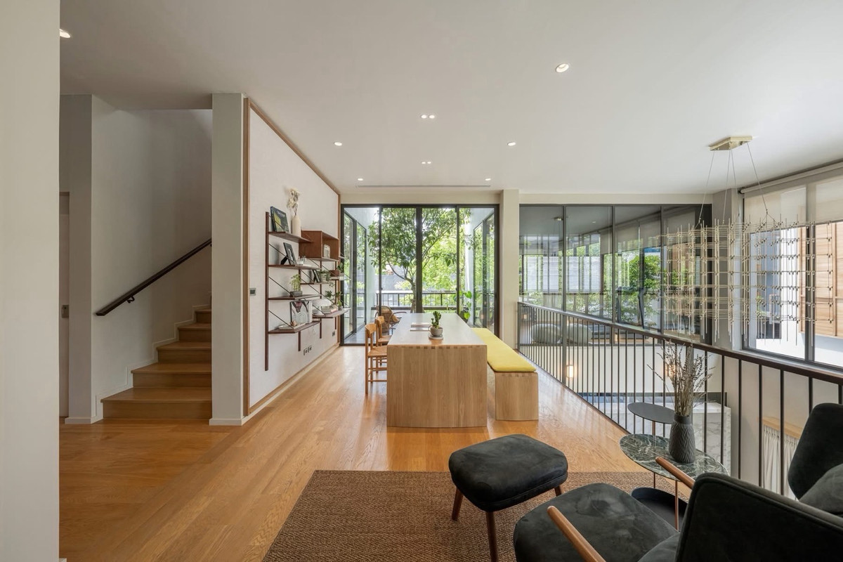 ให้เช่าบ้านวิภาวดี ดอนเมือง หลักสี่ : Salila🚩ULTRA LUXURY PRIVATE RESIDENCE WITH ELEVATOR 
 & POOL  FOR RENT 

📍 Baan Baan Vibhavadi 20

บ้านเดี่ยวหรู 4 ชั้น พร้อมสระว่ายน้ำส่วนตัว
ทำเลใจกลางเมืองลาดพร้าว