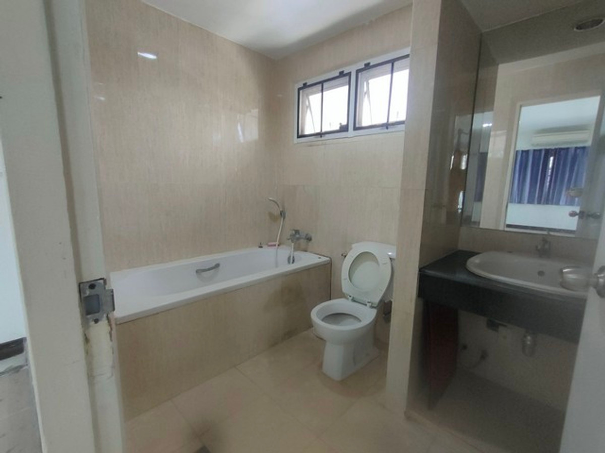 บ้านพระราม 2 บางขุนเทียน : ขายและให้เช่าบ้านเดี่ยว 2 ชั้น ม.สินทวีการ์เด้น 3 ท่าข้าม-พระราม 2 พร้อมอยู่