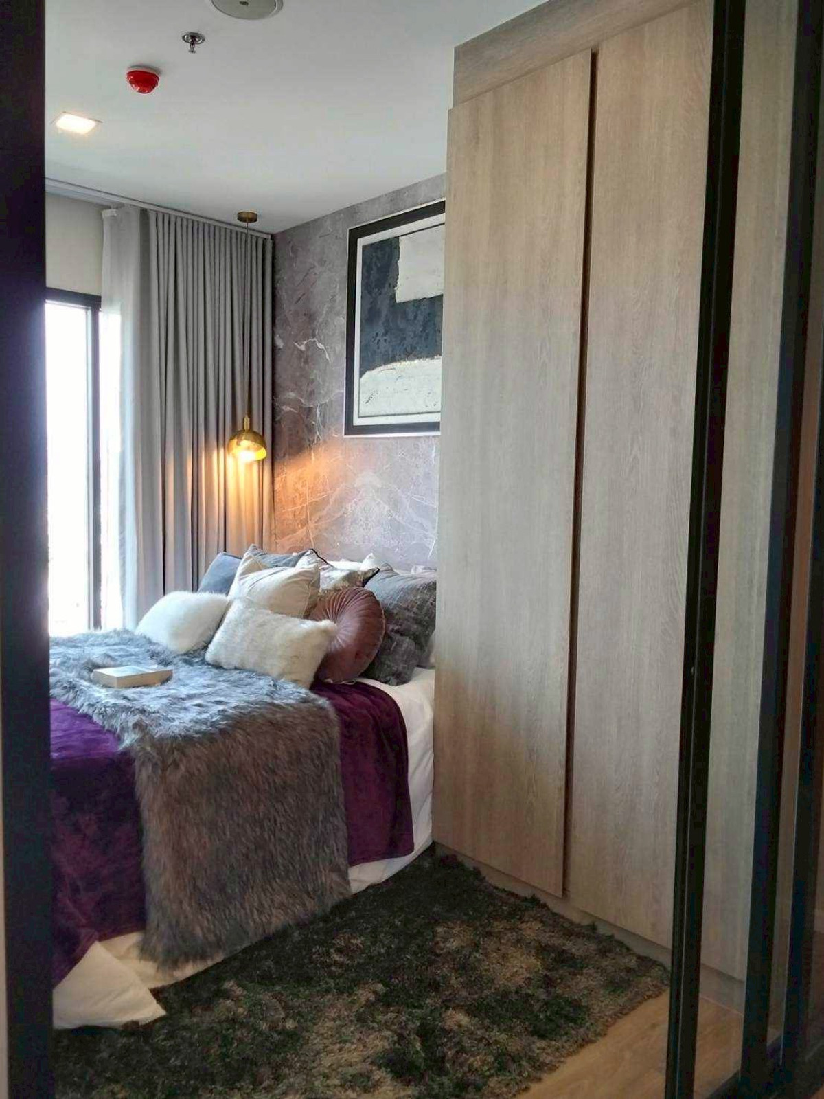 ขายคอนโด : ห้องหลุดจอง Modiz สุขุมวิท 50 ตกแต่งครบ พร้อมเข้าอยู่ ชั้นสูงวิวแม่น้ำ