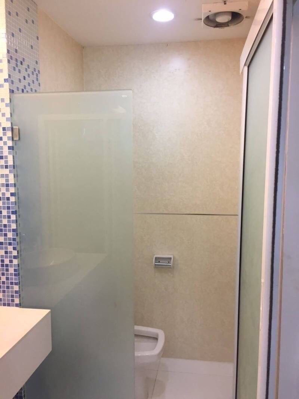 ให้เช่าคอนโดเสรีไทย-นิด้า : ✅ BHR103 ✅ Line : @p2nproperty