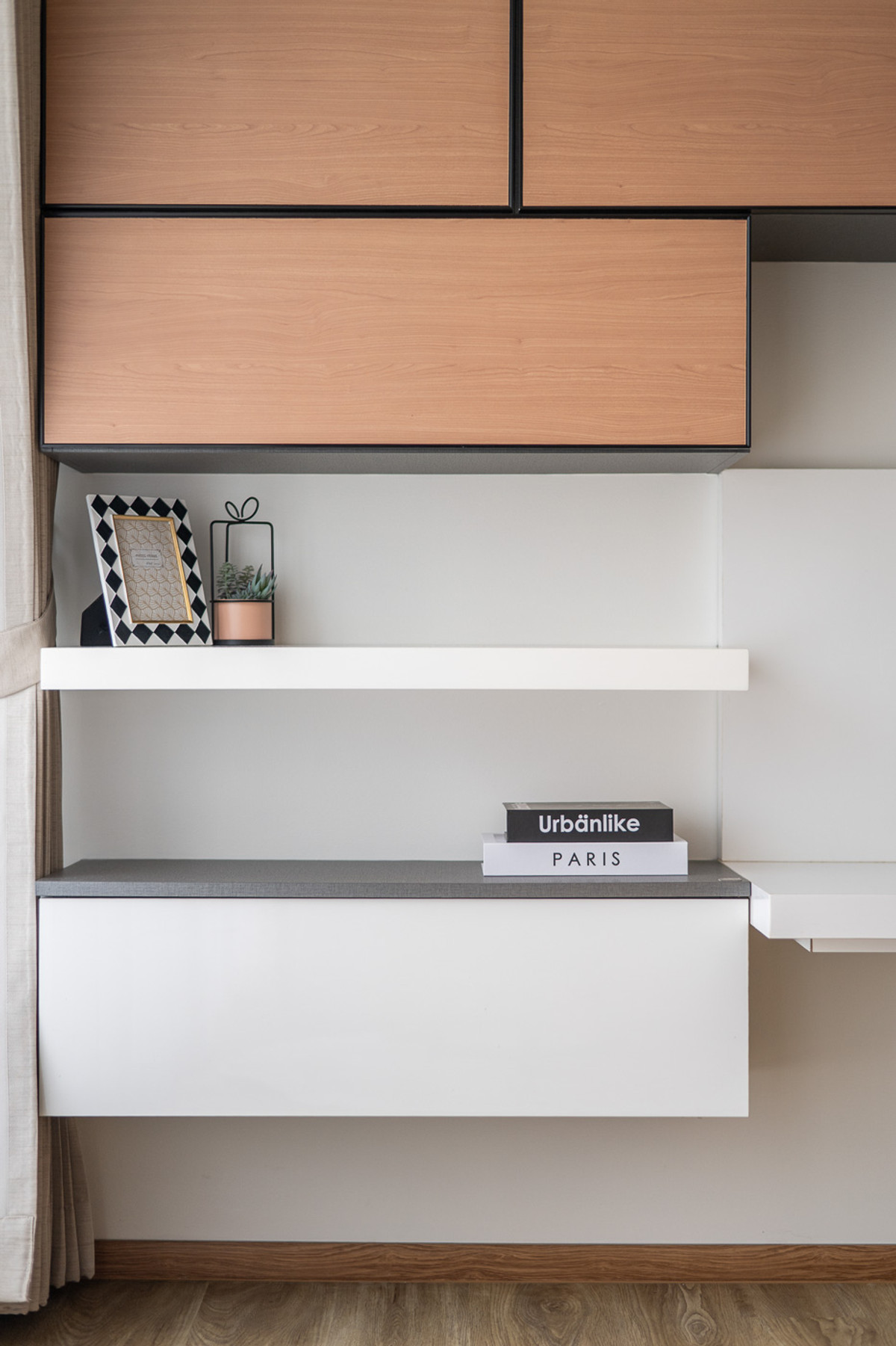 For SaleCondoLadprao, Central Ladprao : R090 ✨🏙️ Urgent Sale! The Issara Ladprao, near MRT Ladprao (only 200 m away). Price only 2.899 million baht.