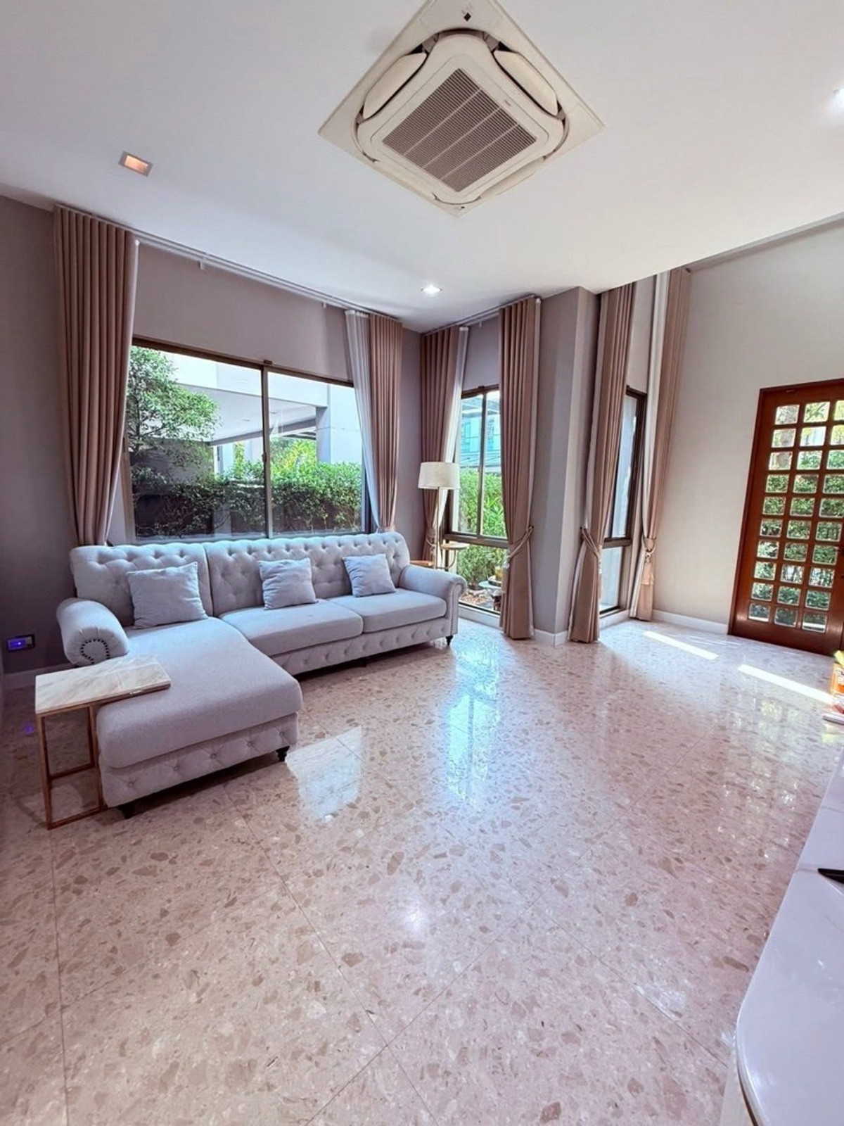 บ้านสมุทรปราการ สำโรง : 🏘️SALE / RENT Luxury Mansion at Grand Bangkok Boulevard Srinakarin