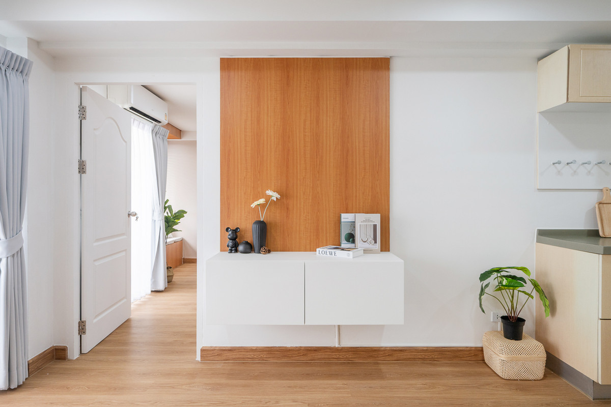 For SaleCondoLadprao, Central Ladprao : R089 ✨🏢 For sale: The Waterford Royal Suites, a spacious condo near BTS Senanikom, for only 2.999 million baht.