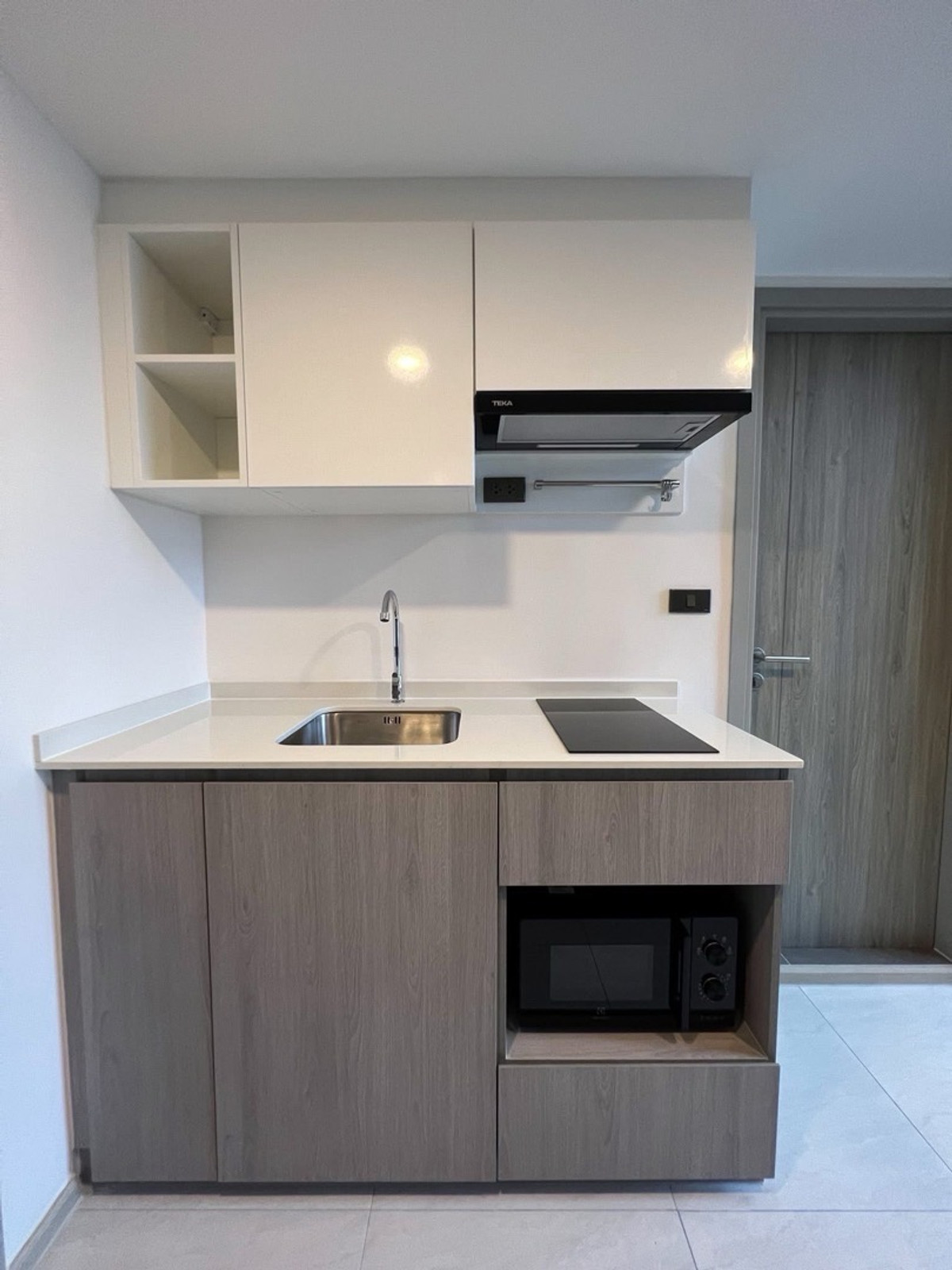 ให้เช่าคอนโดปิ่นเกล้า จรัญสนิทวงศ์ : 🏬ให้เช่า Origin  Plug& Play สิรินธร สเตชั่น  ห้อง Duo space พร้อมเข้าอยู่ 
✅LineOA : @ladysai