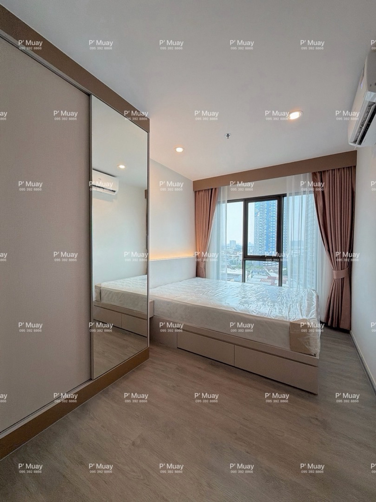 ให้เช่าคอนโดท่าพระ ตลาดพลู วุฒากาศ : ❌ ให้เช่าแล้วค่ะ ❌
ให้เช่า ห้อง ✨สวยมีคลาส ✨🅰️ วิวโล่ง 📍มีเครื่องซักผ้า #รีเจ้นท์โฮมวุฒากาศ ❤️ค่าเช่า 11,000 บาท
