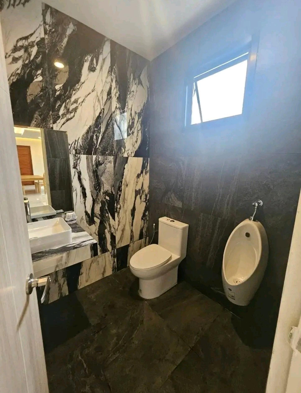 ให้เช่าบ้านสุขุมวิท อโศก ทองหล่อ : 🔥🔥🔥Luxuly Pool villa บ้านเดี่ยว 3 ชั้น ทำเล สุขุมวิท  ใจกลางกรุงเทพฯ💚💚💚