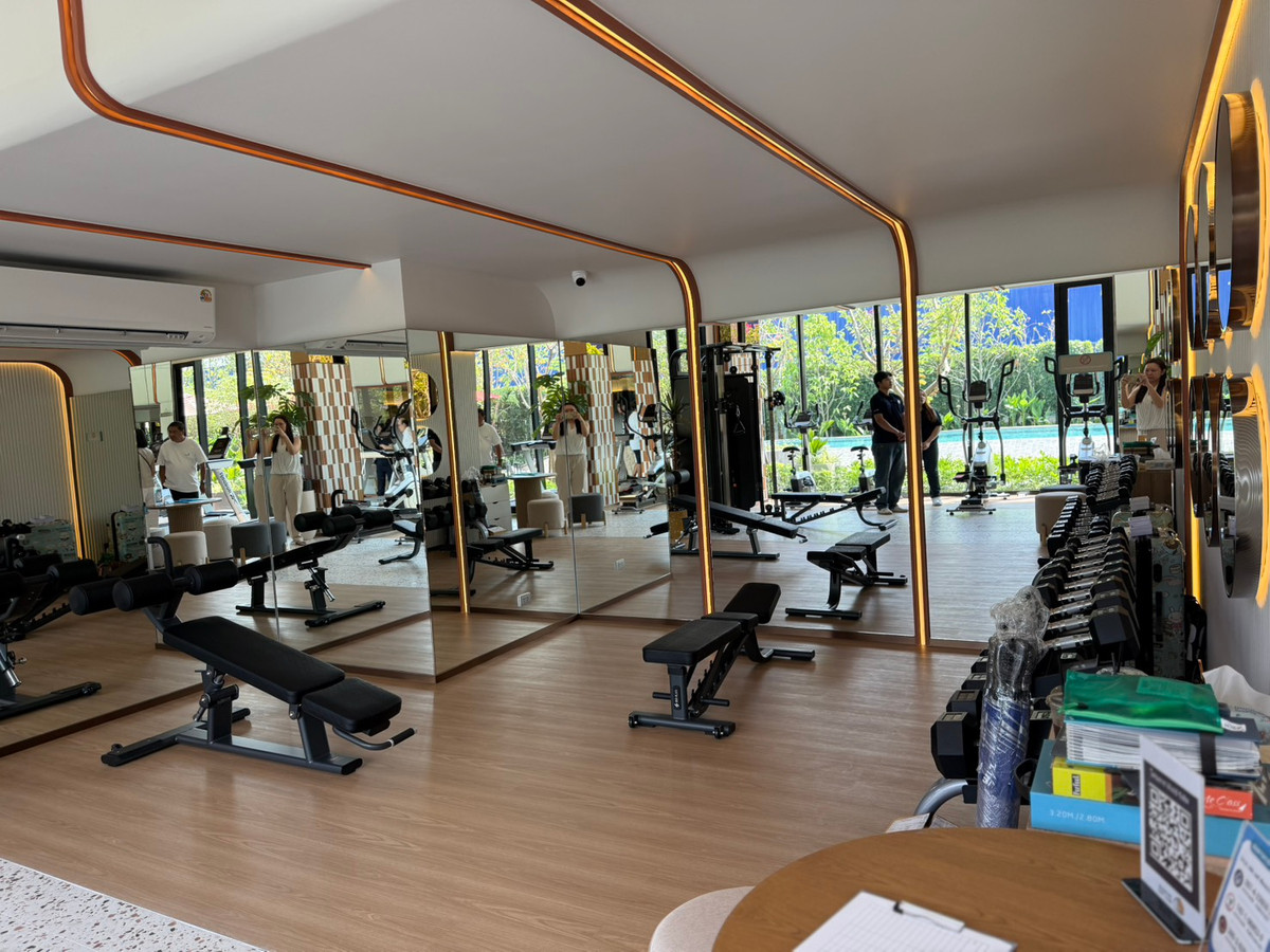 For RentCondoPathum Thani,Rangsit, Thammasat : For rent: dcondo Vivid, brand new room! Bangkok University, fully furnished, no one has ever lived in it.