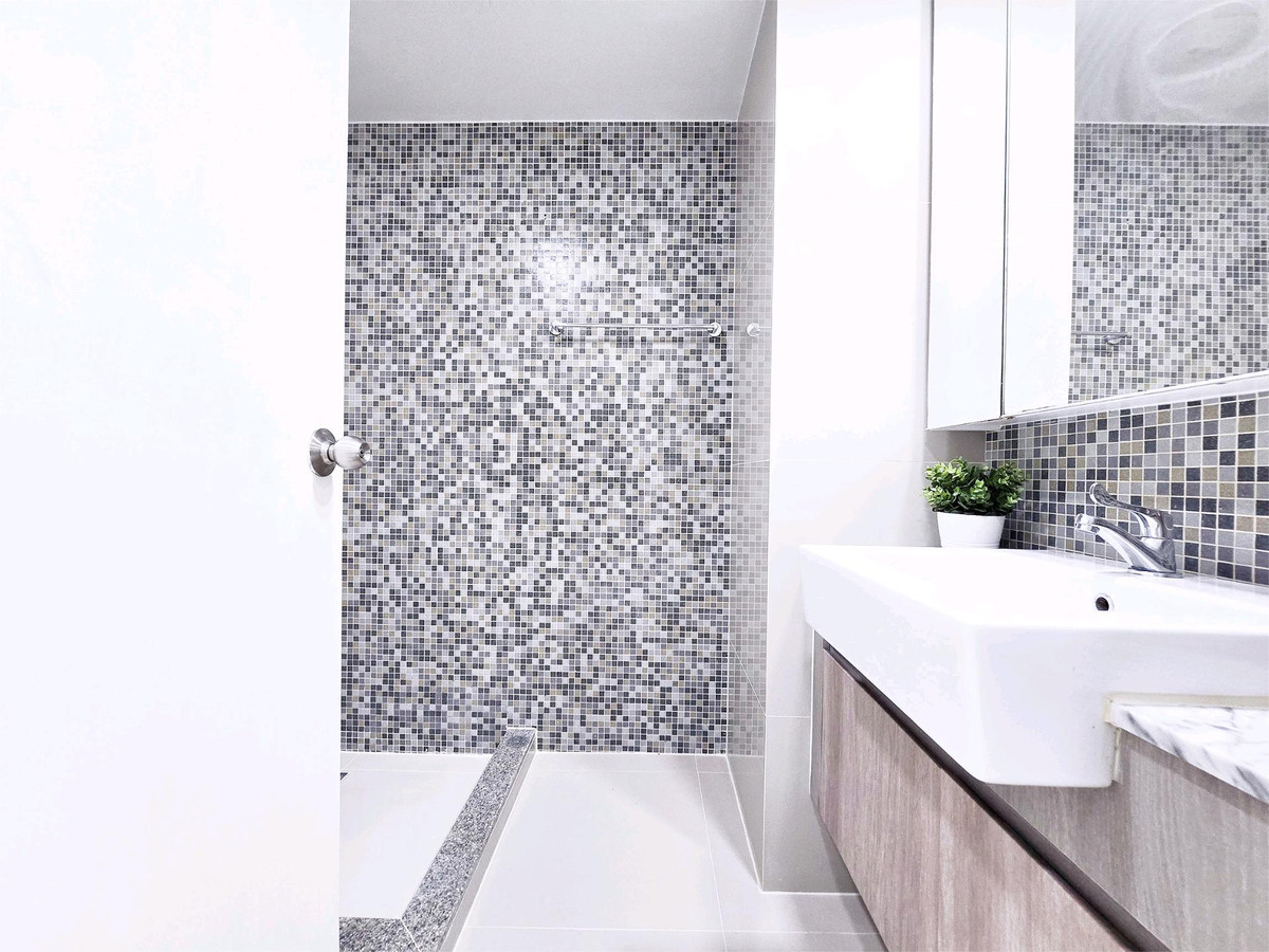 ขายคอนโดเลียบทางด่วนรามอินทรา : พร้อมย้ายเลย 🪧 วีคอนโดเอกมัยรามอินทรา โครงการติดตลาดเลียบด่วนรามอินทรา กิน เที่ยว ช็อปครบ ที่นี่ ห้องพร้อมอยู่ผ่อน 6,xxx บาท ไม่ต้องดาวน์