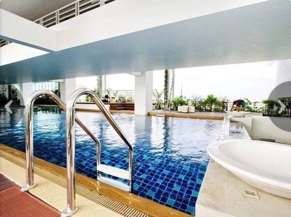 ให้เช่าคอนโดเสรีไทย-นิด้า : ✅ BHR103 ✅ Line : @p2nproperty