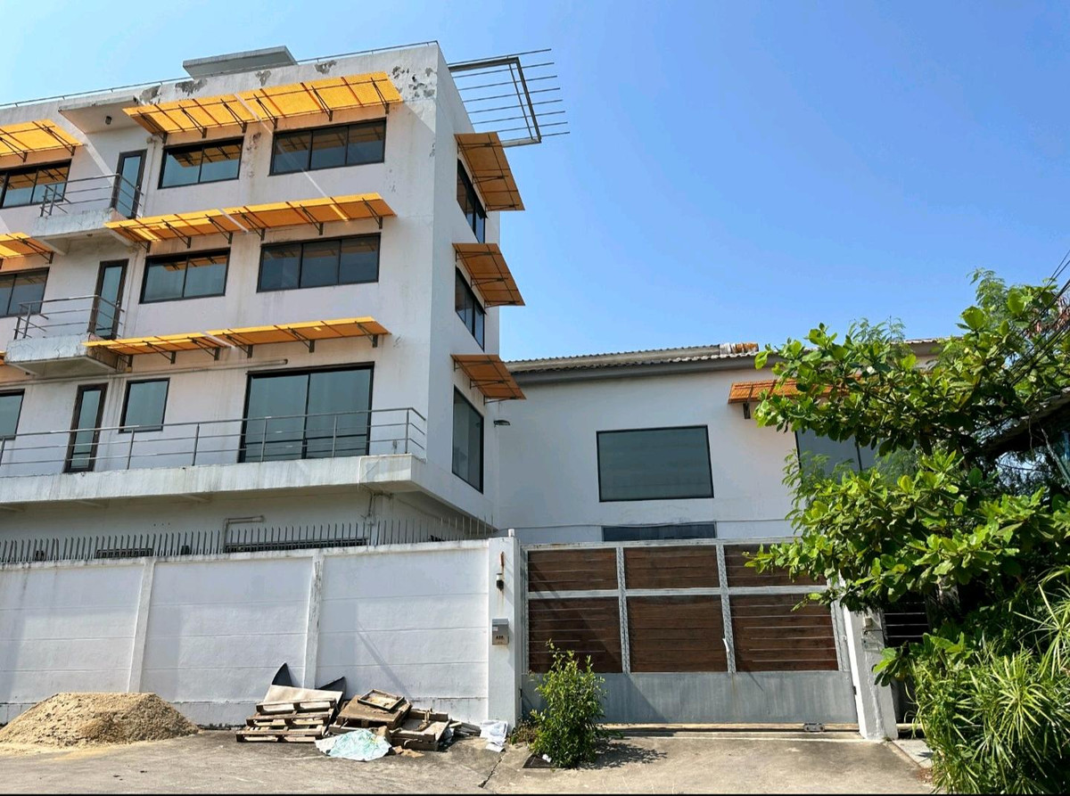 ให้เช่าโกดังสุขุมวิท อโศก ทองหล่อ : 🔥🔥🔥โกด้ง สุขุมวิท 101 💚💚💚