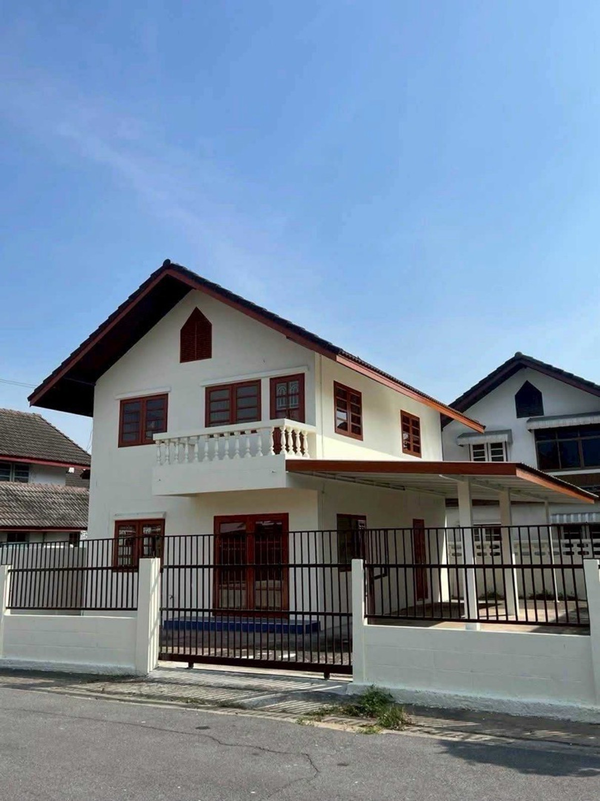 For RentHouseLadkrabang, Suwannaphum Airport : Single House for Rent, Rungarun 2. ✨️🛩️🌈