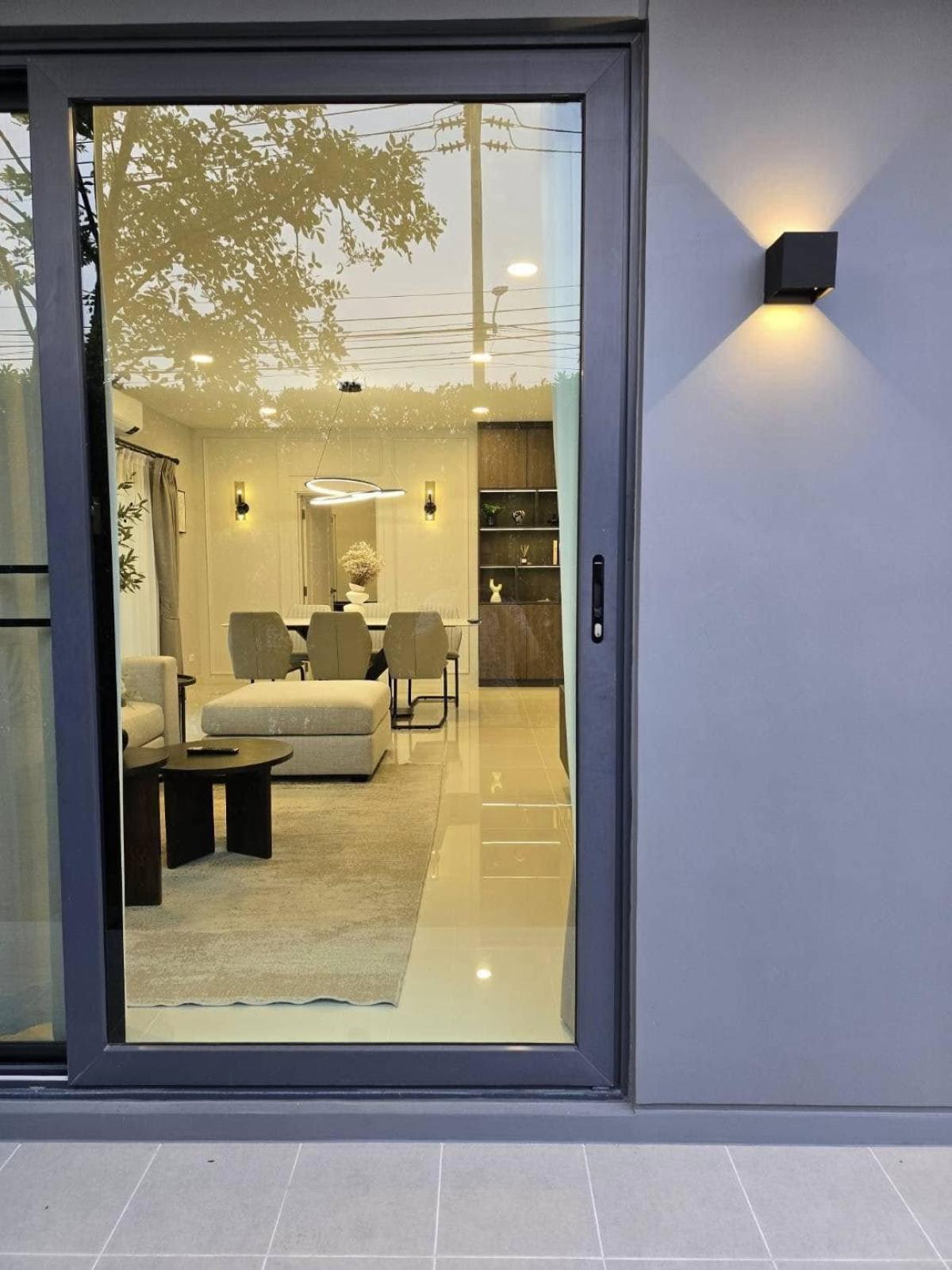 For RentHouseBangna, Bearing, Lasalle : CD03604 - Centro Bangna :  เซนโทร บางนา : Centro Bangna :  เซนโทร บางนา - #MegaBangna #InternationalSchool (SISB/TCIS /Concordian) #SuvarnabhumiAirport