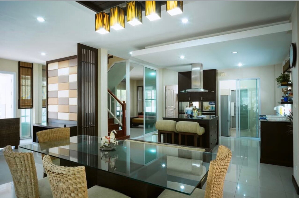 ขายบ้านมีนบุรี-ร่มเกล้า : ขายบ้าน2ชั้น เนื้อที่ 113 ตารางวา หมู่บ้านเพอเฟคเพลส รามคำแหง164 มีนบุรี กรุงเทพ