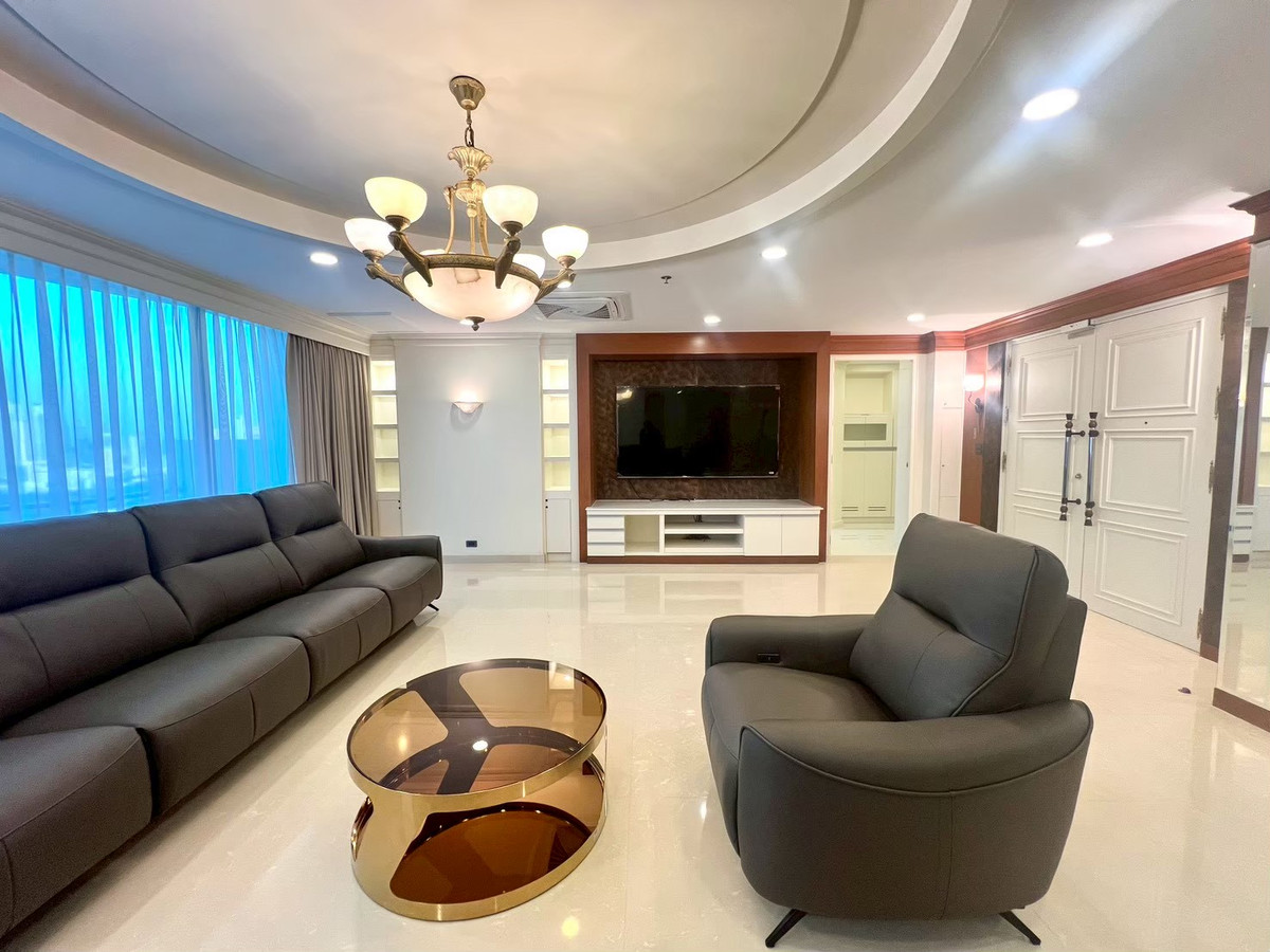 ให้เช่าคอนโดคลองเตย กล้วยน้ำไท : ✅ให้เช่าห้อง Penthouses ว่างพร้อมเข้าอยู่🔥Lumpini Park View ( 3 ห้องนอน 4 ห้องน้ำ, 267 ตรม.) ราคาเช่า 150,000/month Tel.0922635410 เอิร์ธ