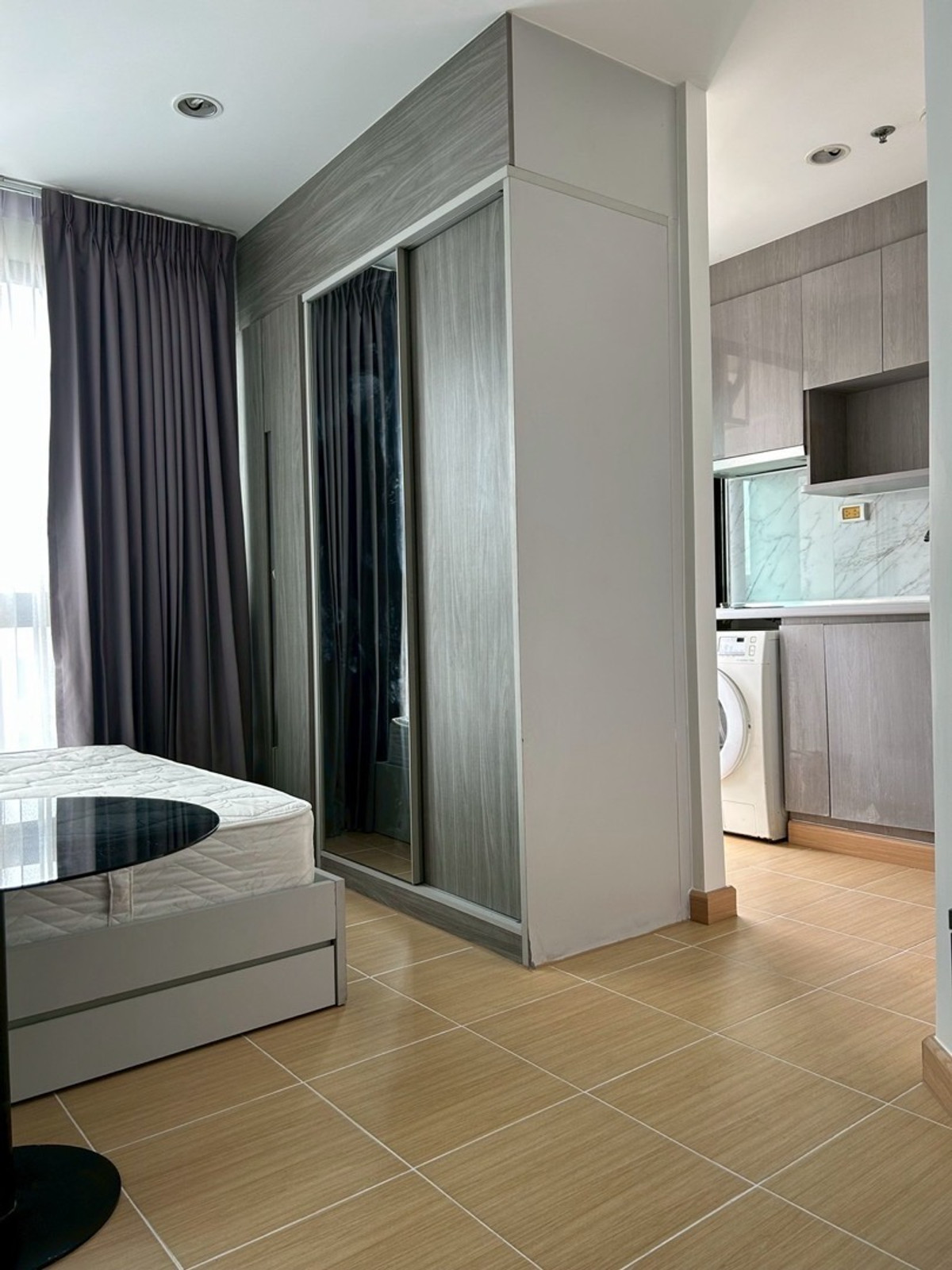 ให้เช่าคอนโดท่าพระ ตลาดพลู วุฒากาศ : 🏢 ให้เช่า IDEO Sathorn – Thapra
✨ คอนโดติด BTS ตลาดพลู เดินทางสะดวก ห้องสูง วิวสวย พร้อมเข้าอยู่ ✨

💰 ค่าเช่า 12,000 – 14,000 บาท / เดือน