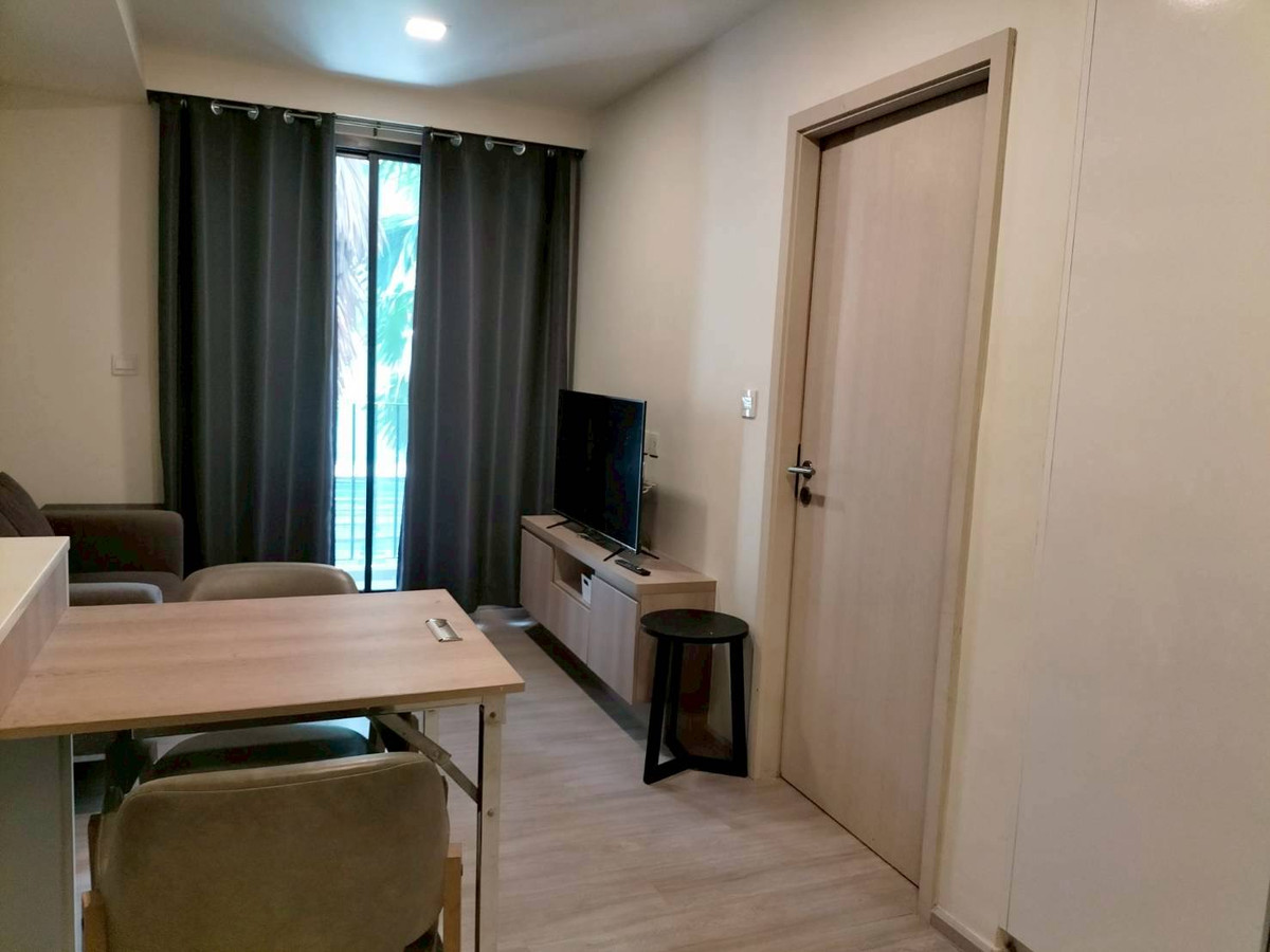 ให้เช่าคอนโดพระราม 9 เพชรบุรีตัดใหม่ RCA : for rent maestro 03 ratchada 1bedroom pet friendly 0886382235