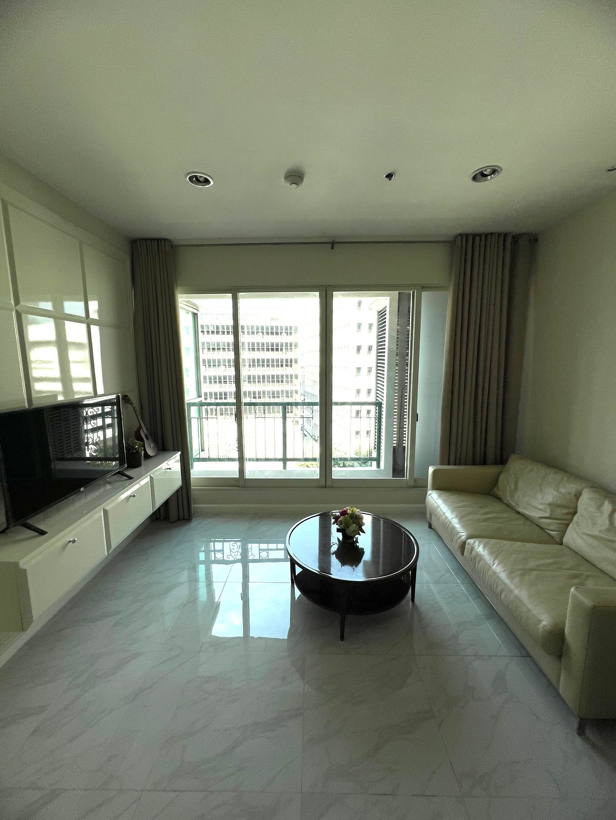 ให้เช่าคอนโดวิทยุ ชิดลม หลังสวน : For Rent Condo The Address Chidlom Fully Furnished(S15-6657)