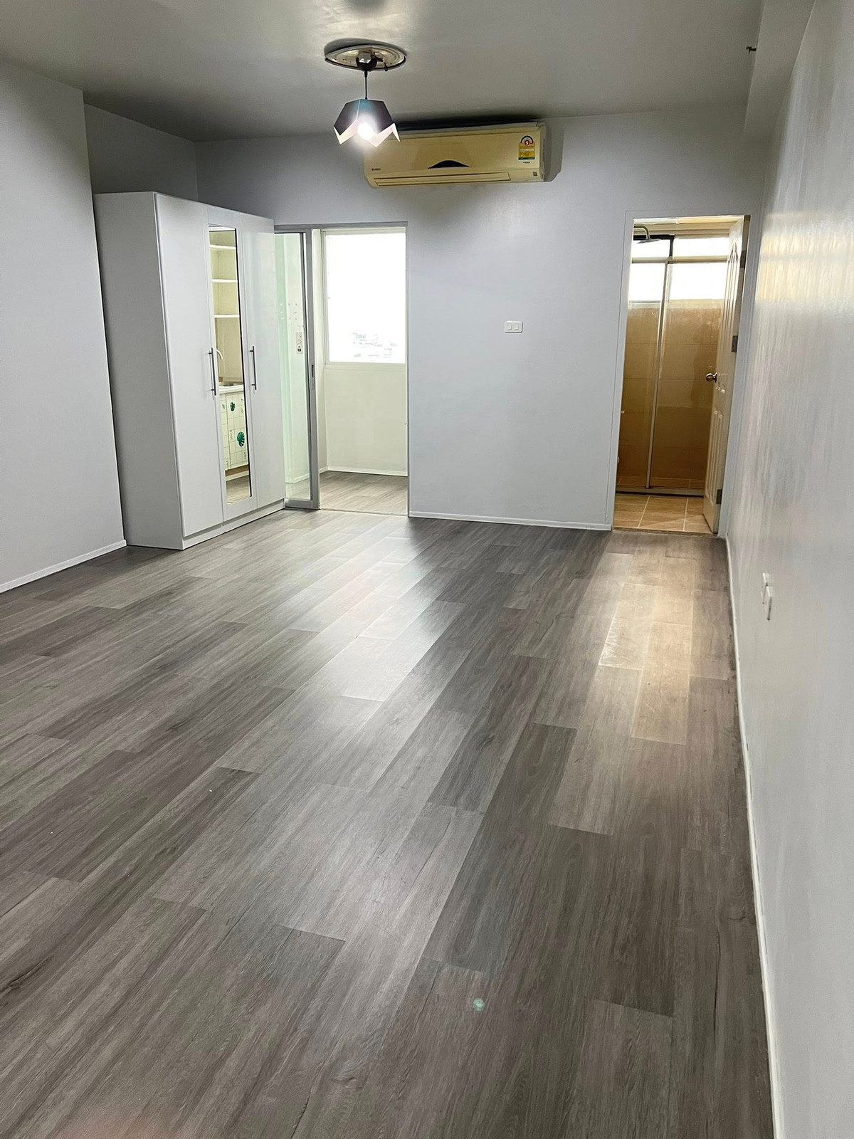 For SaleCondoPinklao, Charansanitwong : ✅Large Unit with Chao Phraya River View Near MRT Bang O✅ City Home Ratchada–Pinklao