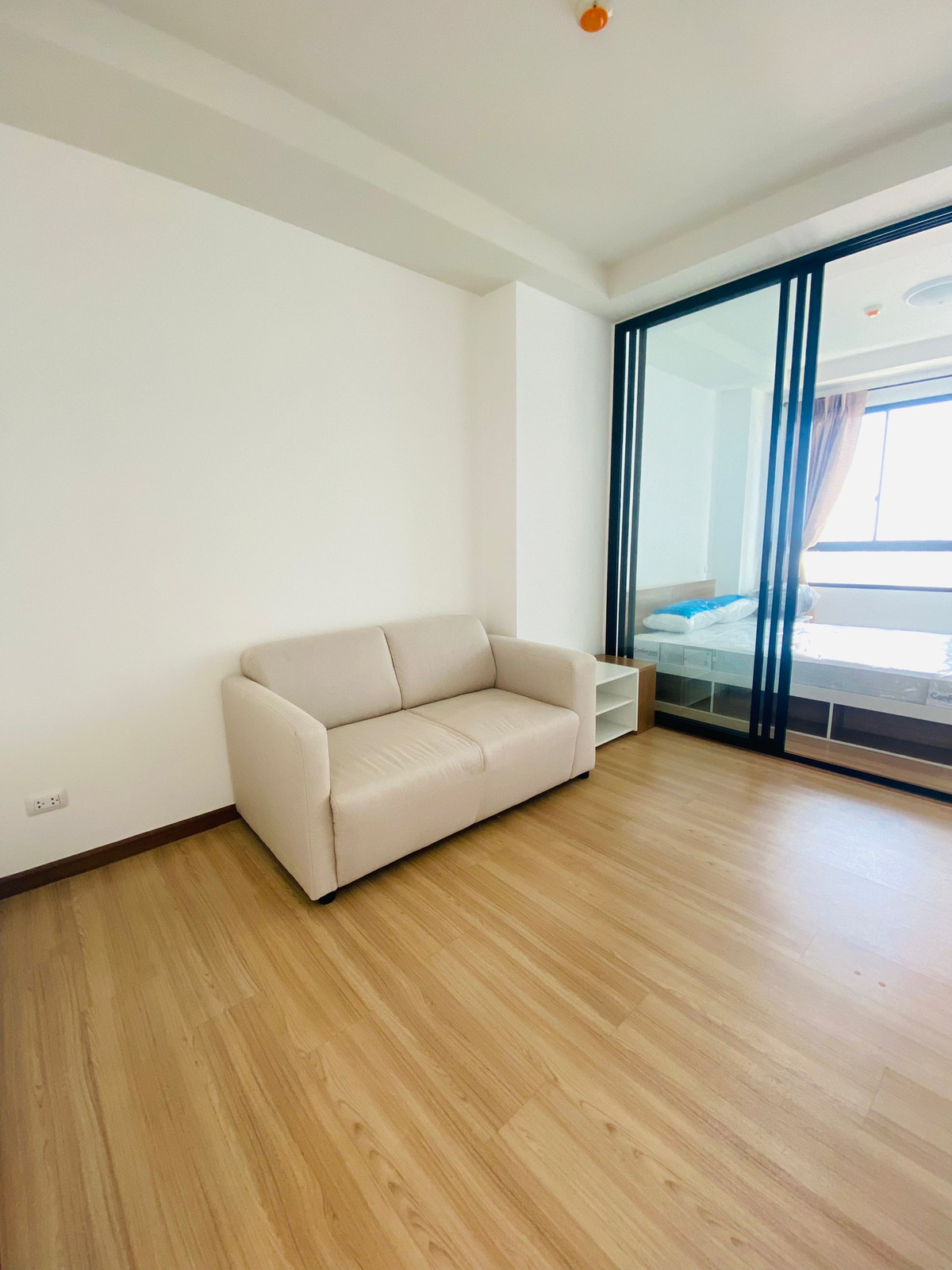 ให้เช่าคอนโดบางแค เพชรเกษม : 🏢 ยังว่าง !!! ให้เช่า พร้อมอยู่  ราคาไม่แพงห้องสวยวิวสวย ห้องใหม่ ( เจ คอนโด ) 🏢