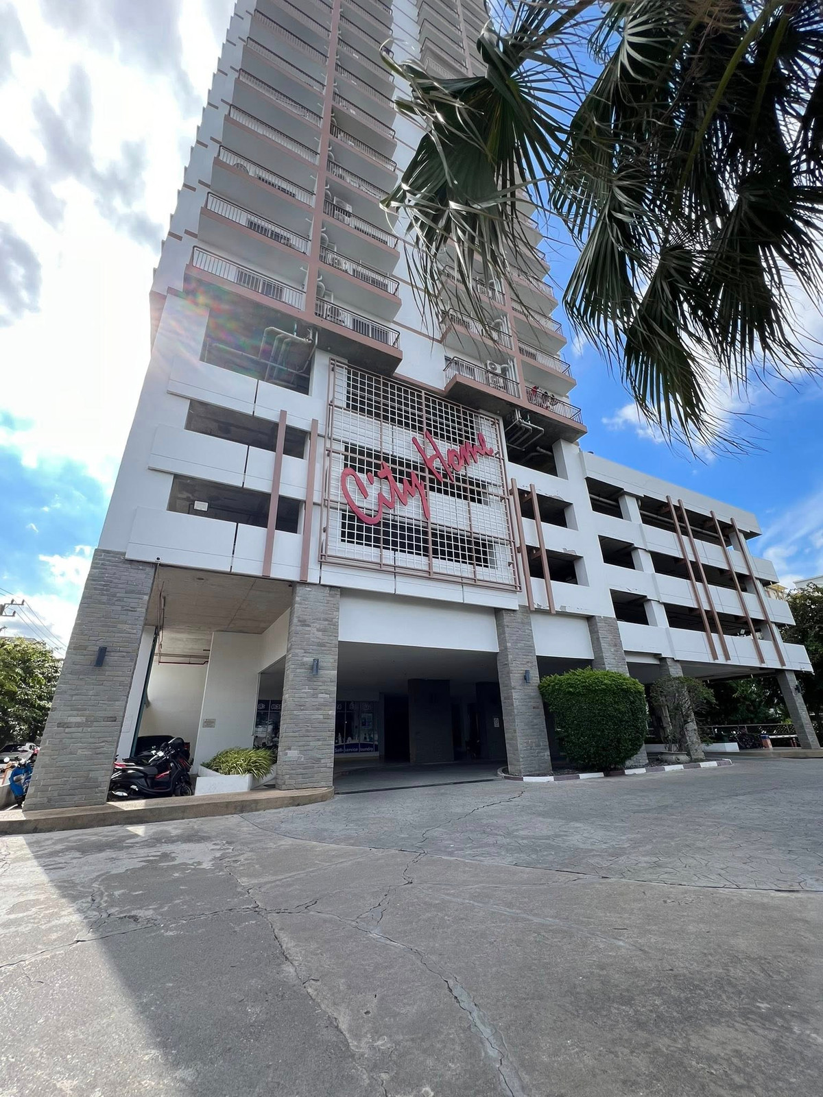 For SaleCondoPinklao, Charansanitwong : ✅Large Unit with Chao Phraya River View Near MRT Bang O✅ City Home Ratchada–Pinklao