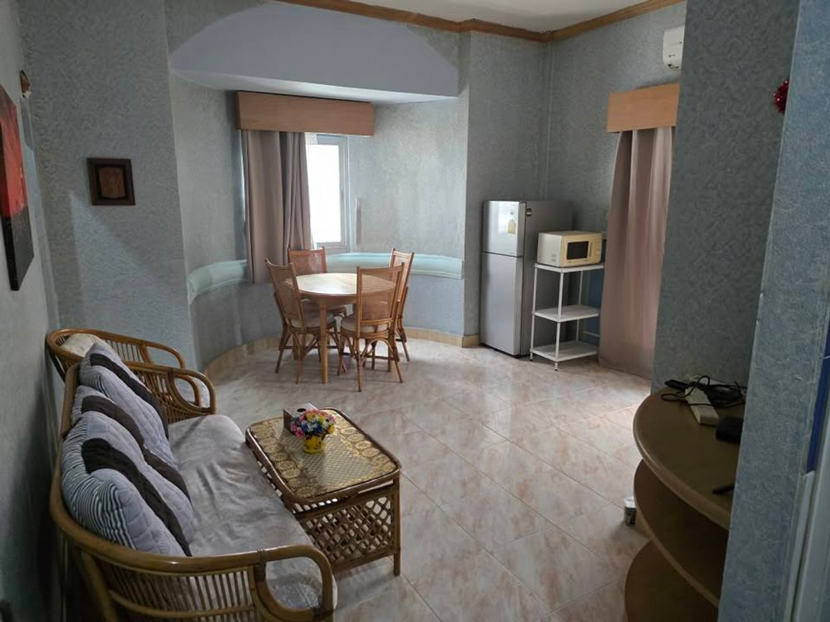 ขายอาคารพาณิชย์พัทยา บางแสน ชลบุรี สัตหีบ : ✅อาคารพาณิชย์ ตึกหัวมุม ทำเลดี รีโนเวทแล้ว ✅ Jomtien Complex Plaza จอมเทียน คอมเพล็กซ์ พลาซ่า