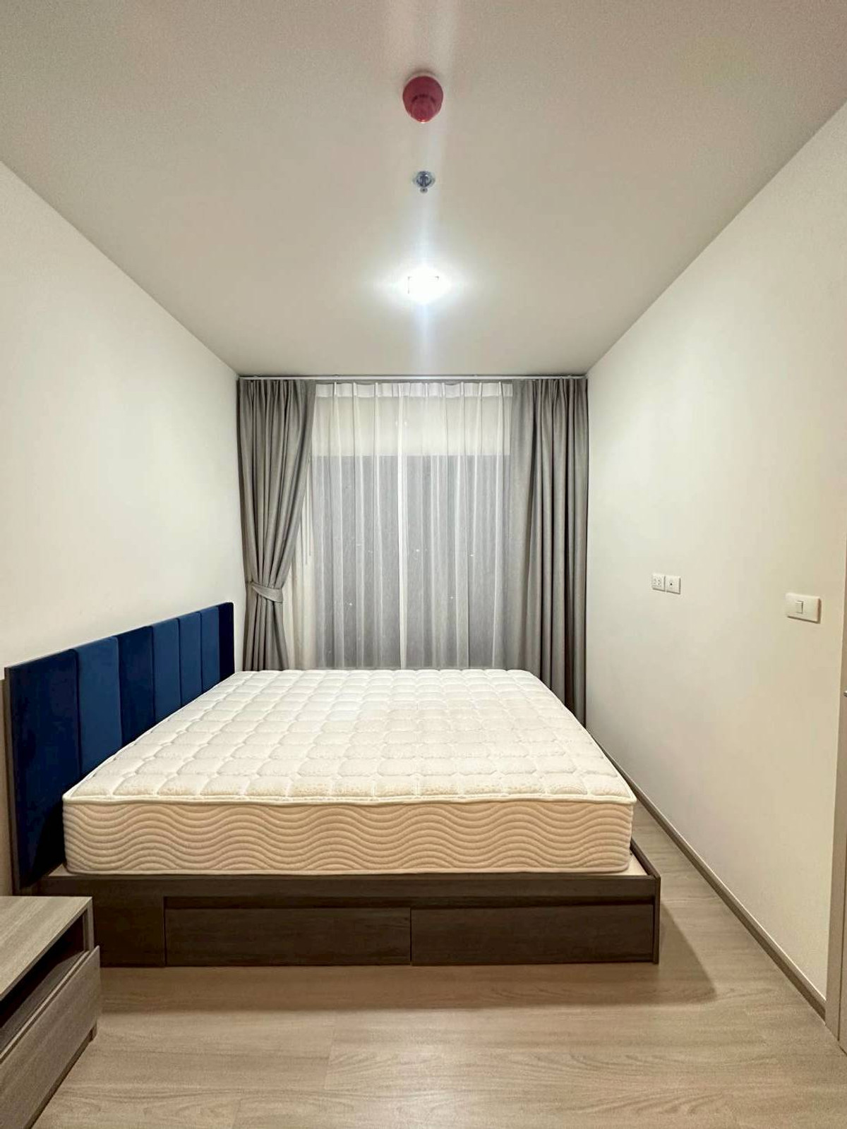 ให้เช่าคอนโดพระราม 9 เพชรบุรีตัดใหม่ RCA : 🔴17,000฿🔴 𝐓𝐡𝐞 𝐁𝐚𝐬𝐞 𝐏𝐡𝐞𝐭𝐜𝐡𝐚𝐛𝐮𝐫𝐢 - 𝐓𝐡𝐨𝐧𝐠𝐥𝐨𝐫┃เดอะ เบส เพชรบุรี - ทองหล่อ ✅ ใกล้ MRT เพชรบุรี ยินดีบริการ🙏สนใจทัก 𝙇𝙄𝙉𝙀 มานะคะ (ตอบไวมาก):​📱 รหัสทรัพย์​ 6903-1506📱: ไอดีไลน์:@bbcondo88