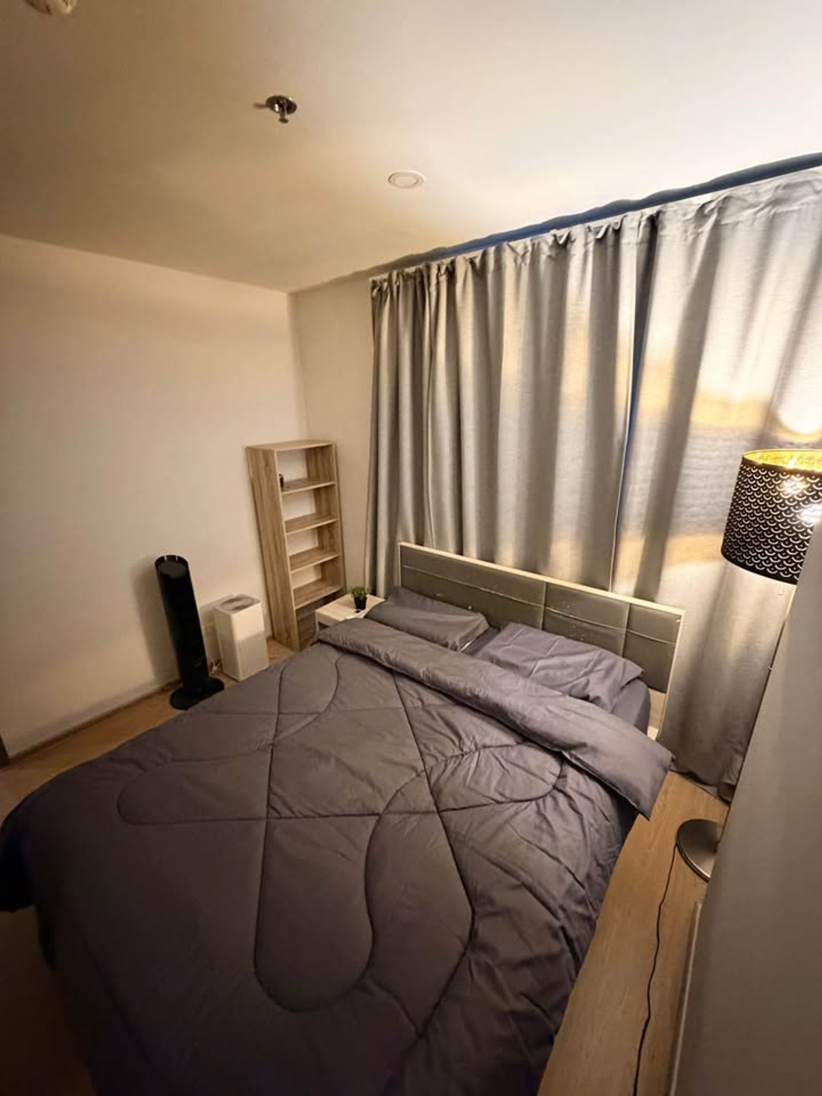 For RentCondoBangna, Bearing, Lasalle : Condo for Rent: Ideo O2 Near BTS Bang Na (approx. 300 meters)