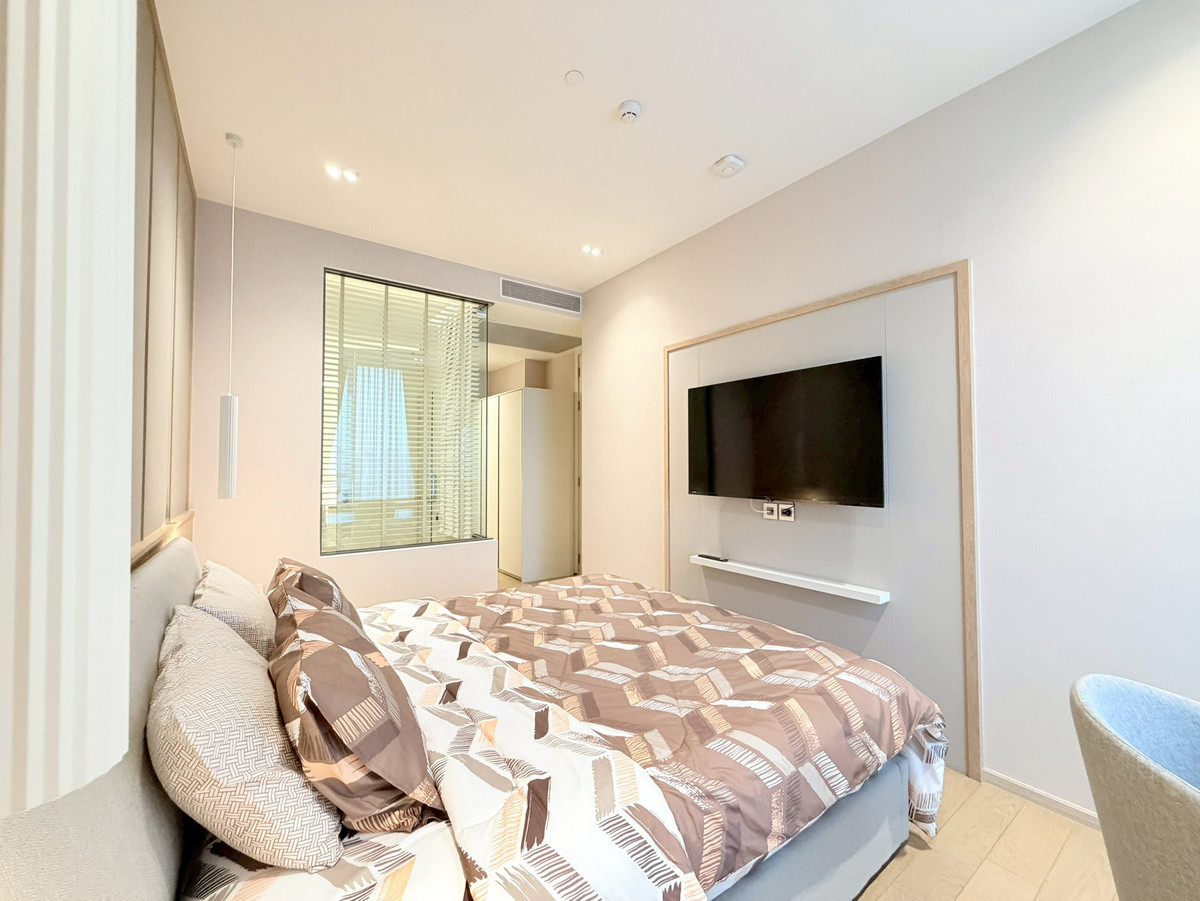 For RentCondoSukhumvit, Asoke, Thonglor : Super Luxury Condo for rent, next to BTS Thonglor✨THE STRAND Thonglor | 2 bedrooms, elegantly decorated. Ready to move in, near Market Place Thonglor.