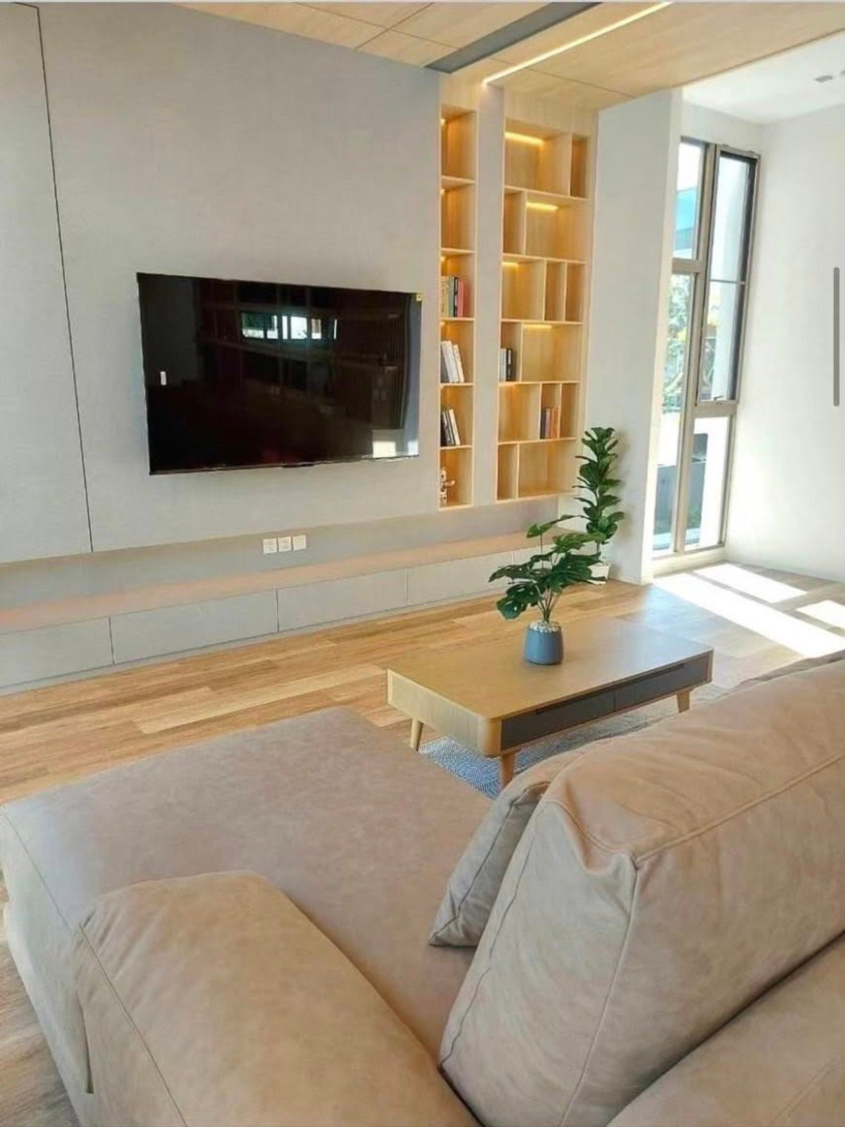 HousePattanakan, Srinakarin : For rent/sale VIVE RAMA 9 – Krungthep Kreetha, land 77 sq m | usable area 324 sq m, bedrooms | 4 bathrooms. Luxury detached house in Japandi style that combines Japanese warmth with contemporary elegance.